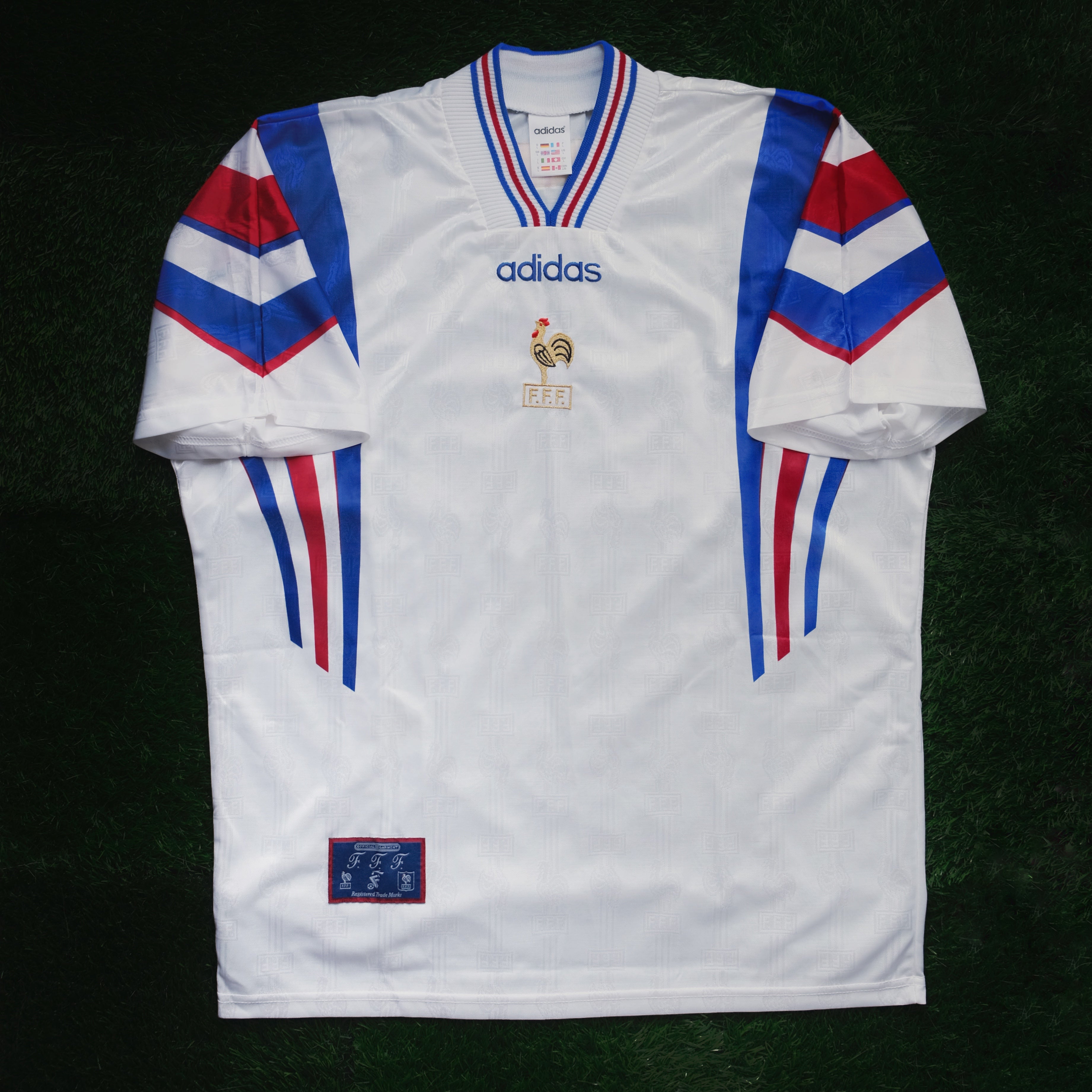 1996/98 France Away Jersey (L) – Double Kick Football retro