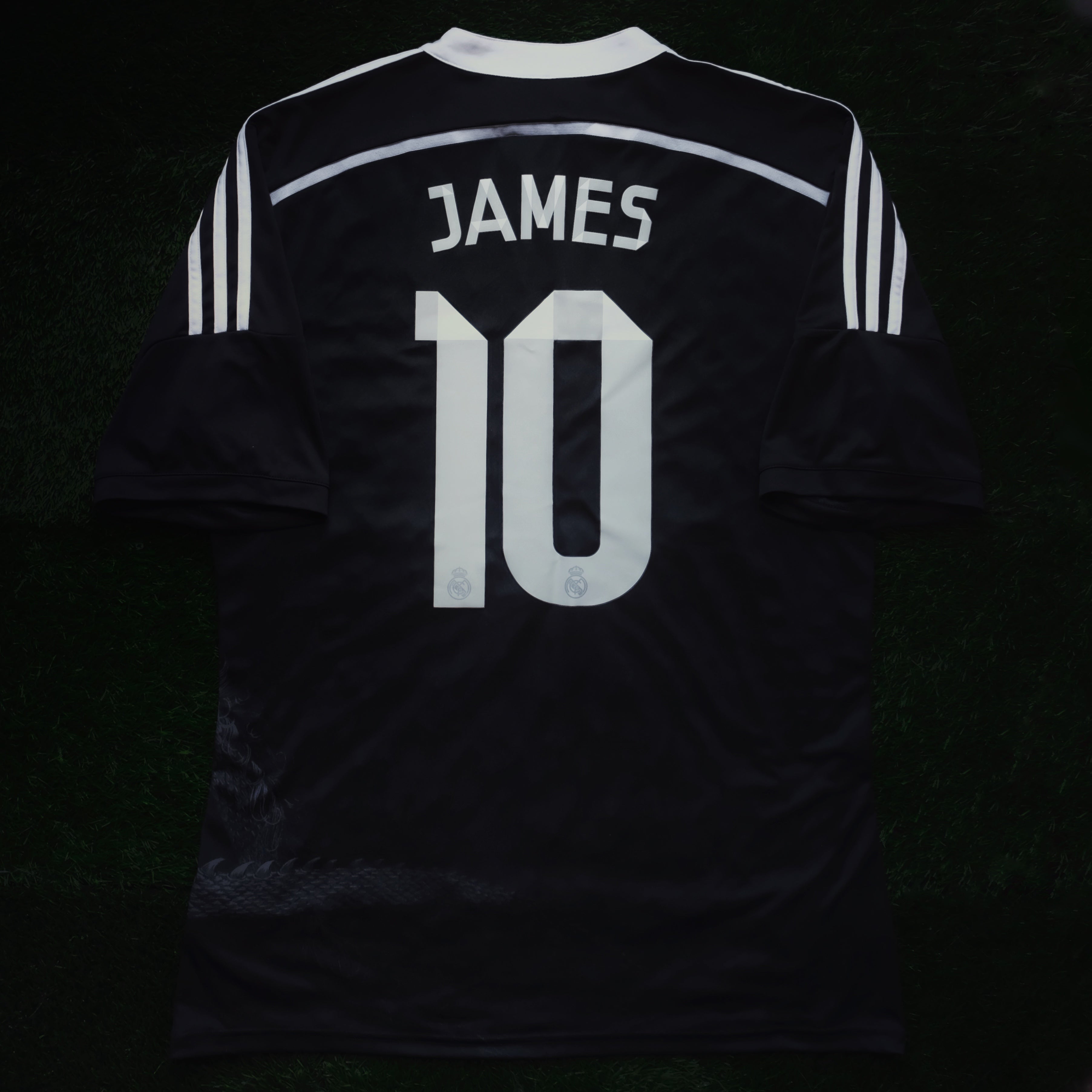 2014/15 Real Madrid #10 JAMES Third Jersey (XL) – Double Kick