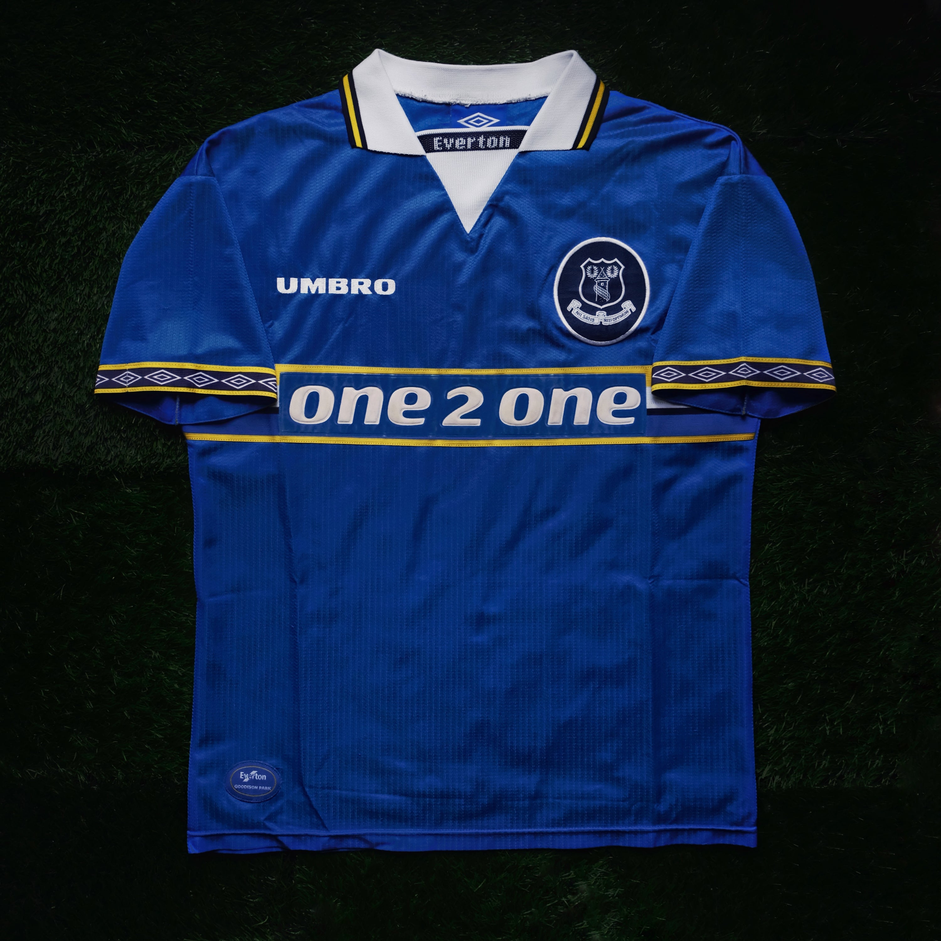 1997/99 Everton Home Jersey (M)