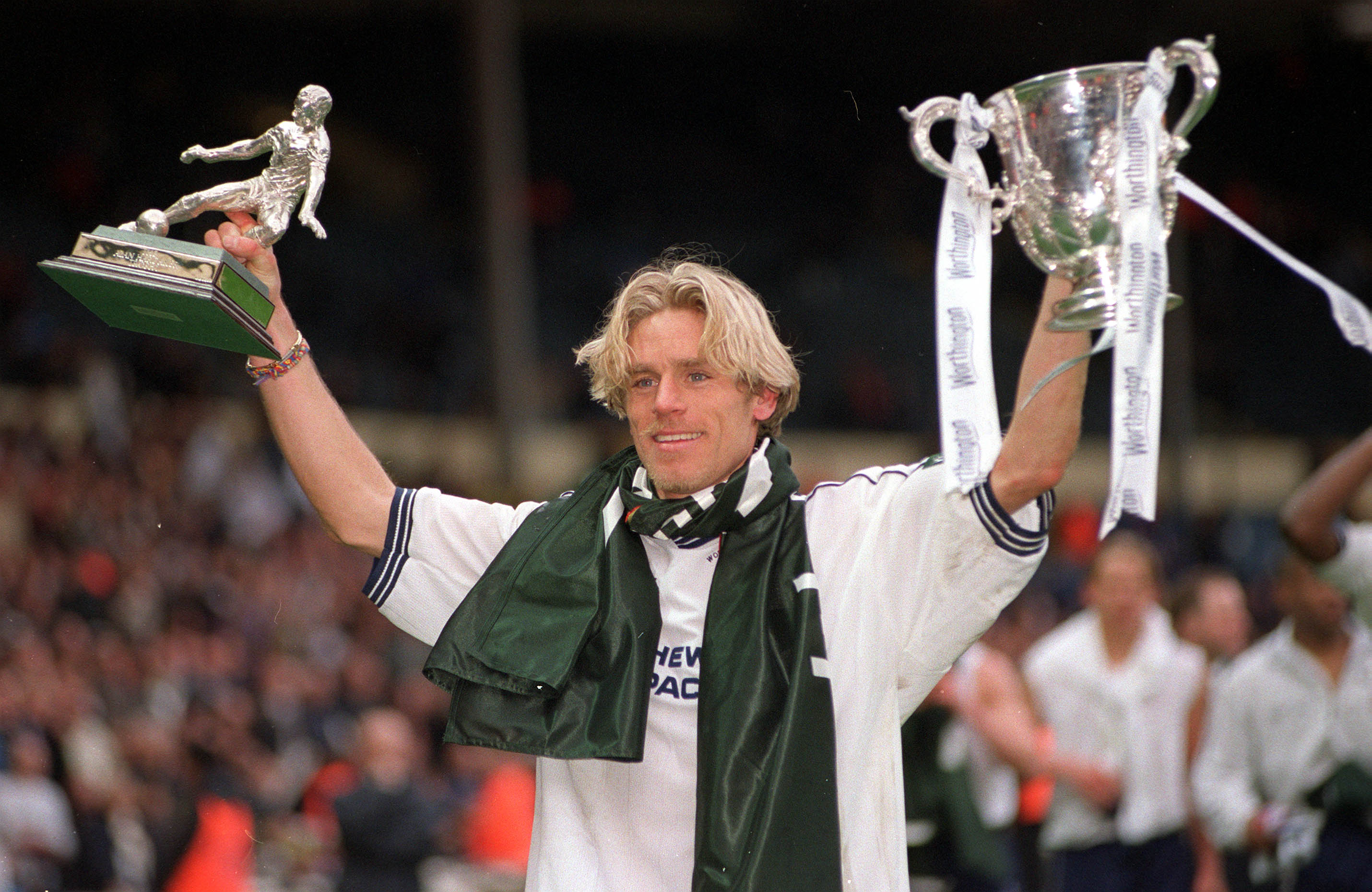 1997/99 Tottenham Home Jersey (Y)