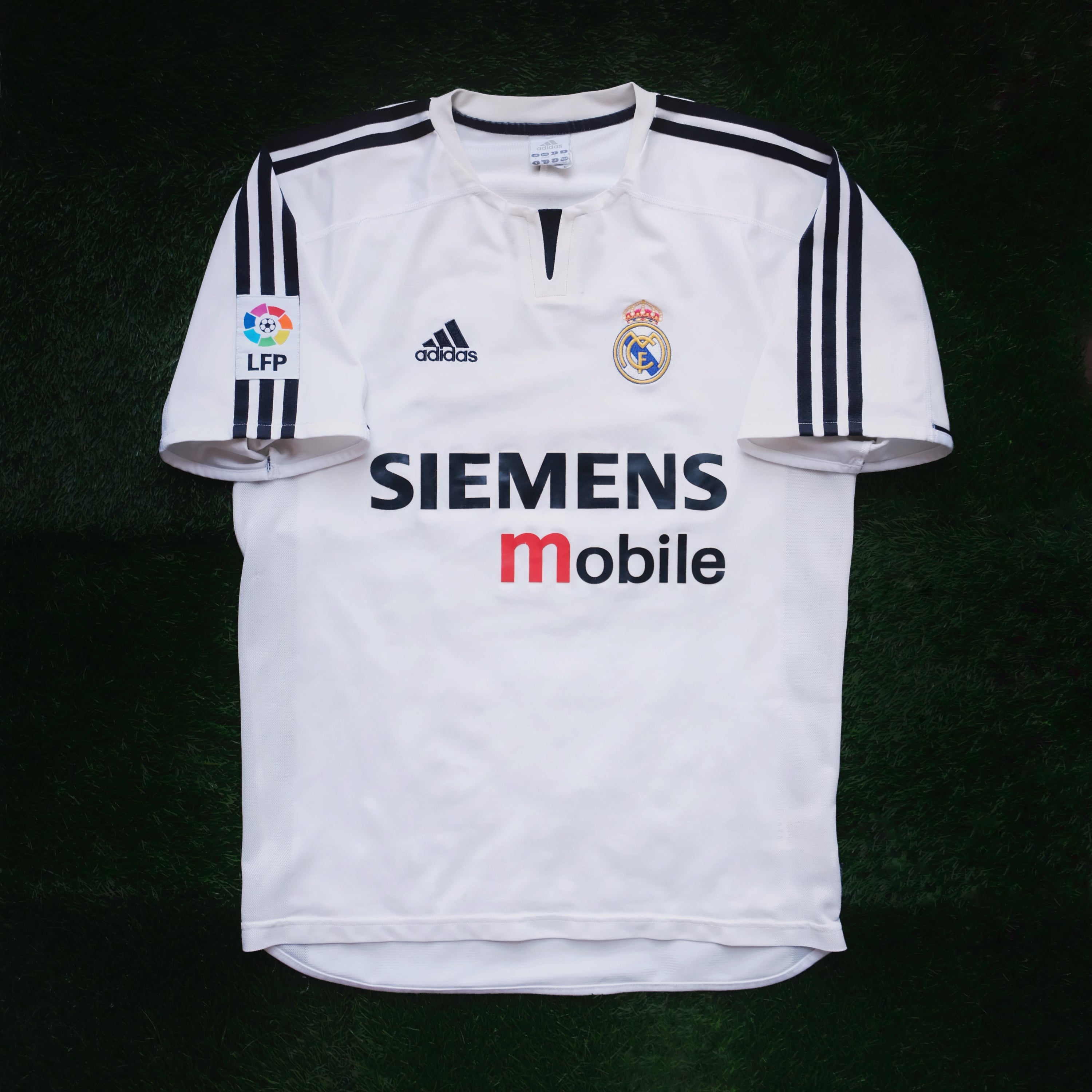 2003/04 Real Madrid Home Jersey (S)
