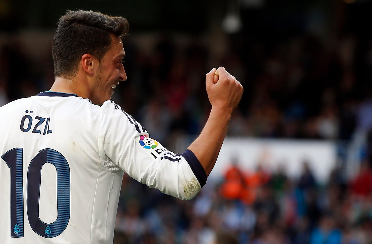 2012/13 Real Madrid #10 OZIL Home Jersey (S)