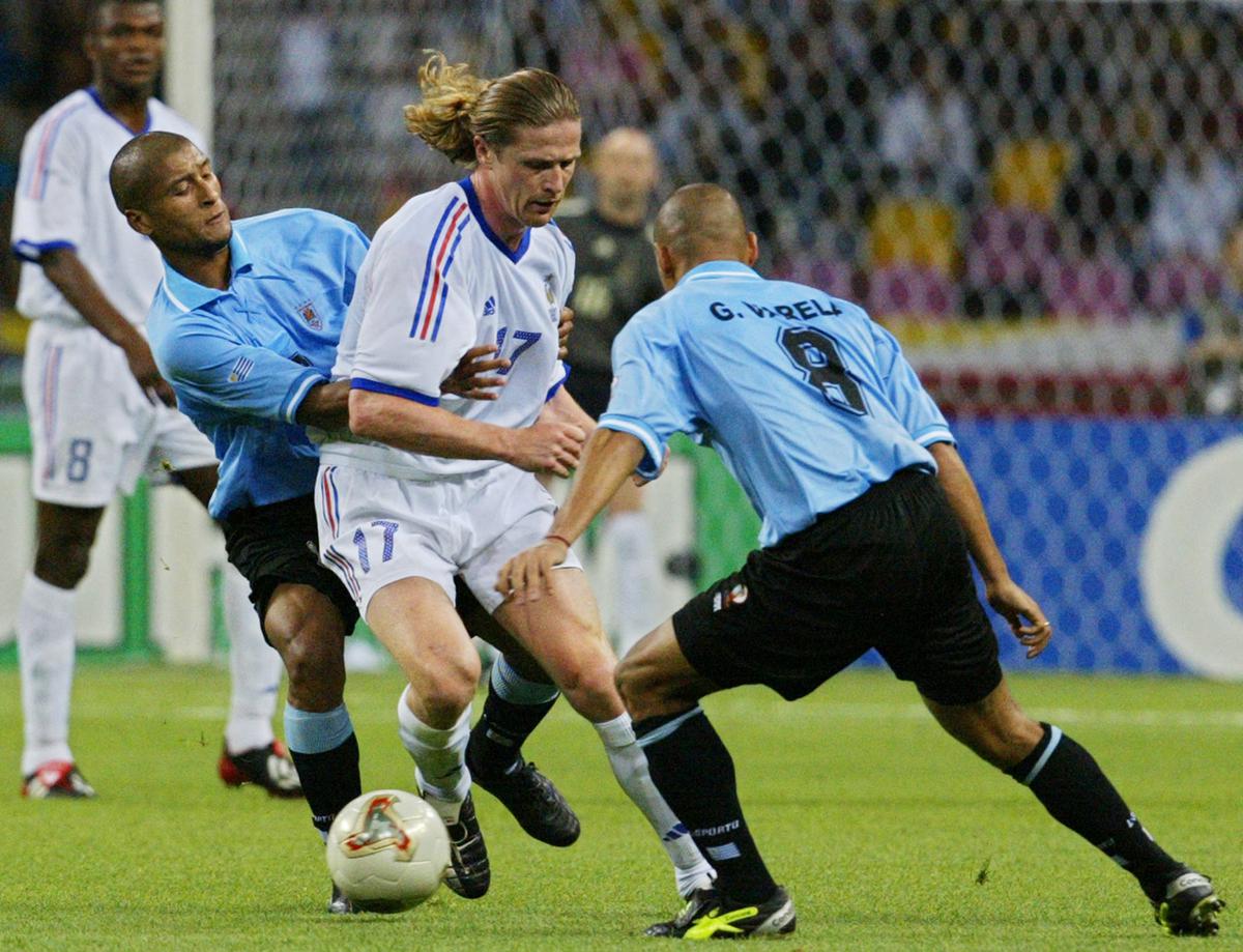 2002/03 France Away Jersey (M)