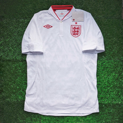 2012/13 England Home Jersey (M)