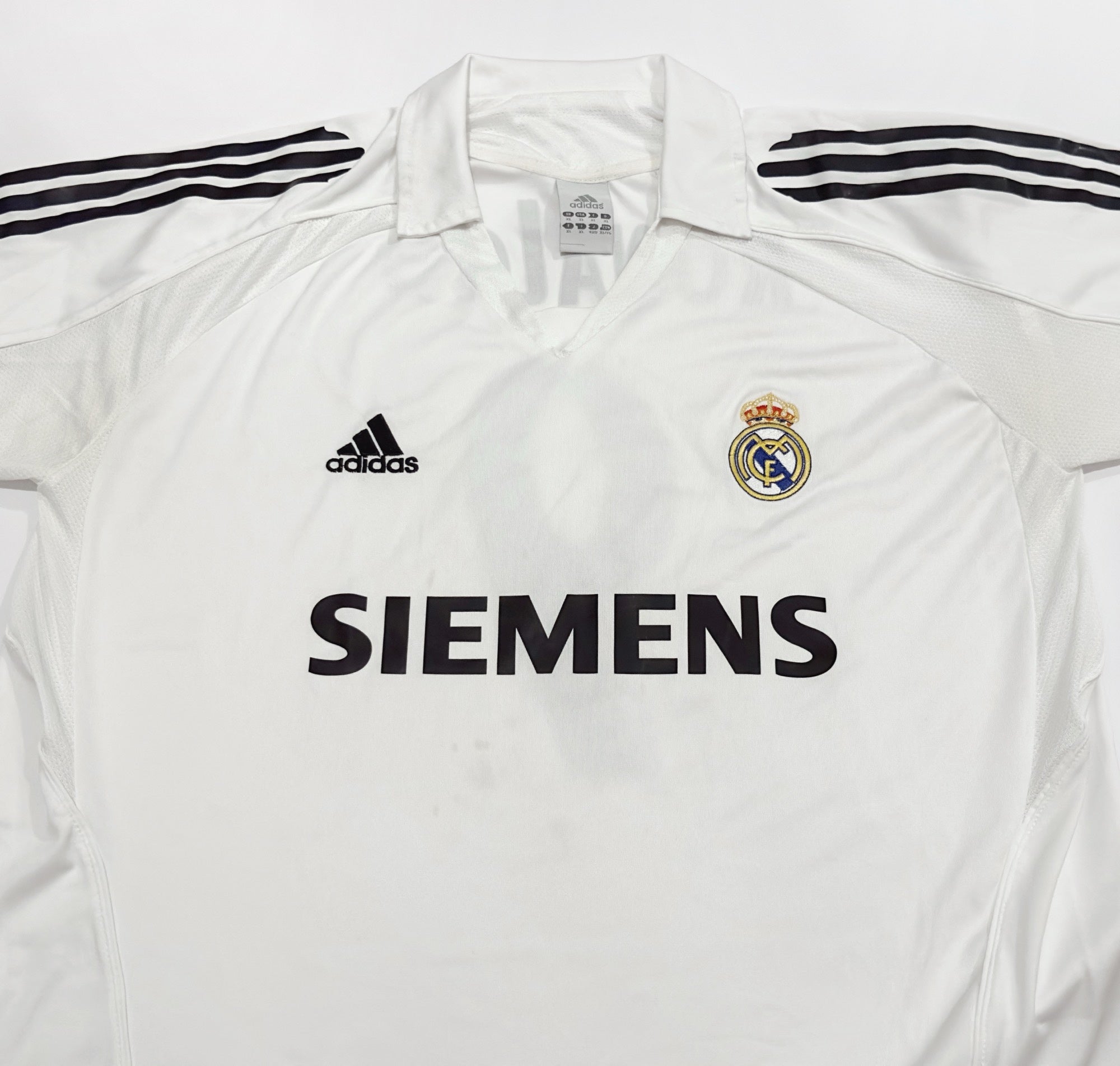 2005/06 Real Madrid #9 RONALDO Home Jersey (XL)