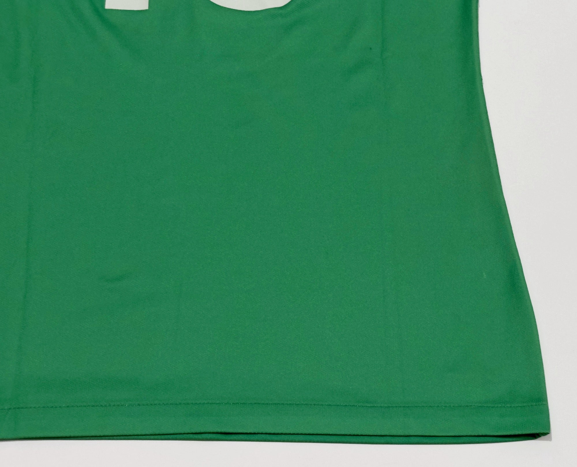 2014/15 Hong Kong #19 GK Jersey (L) with Shorts