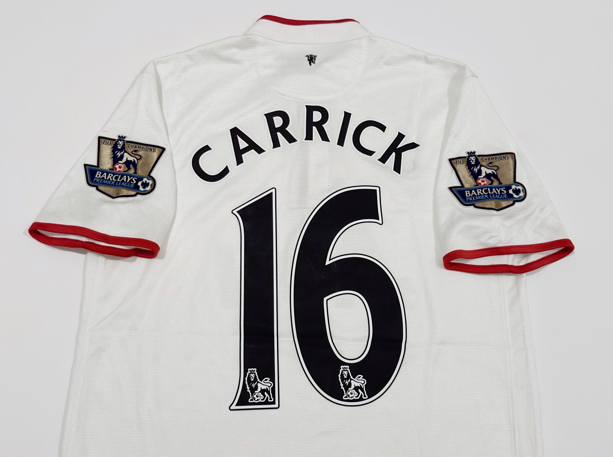 2013/14 Man Utd #16 CARRICK Third Jersey (M)