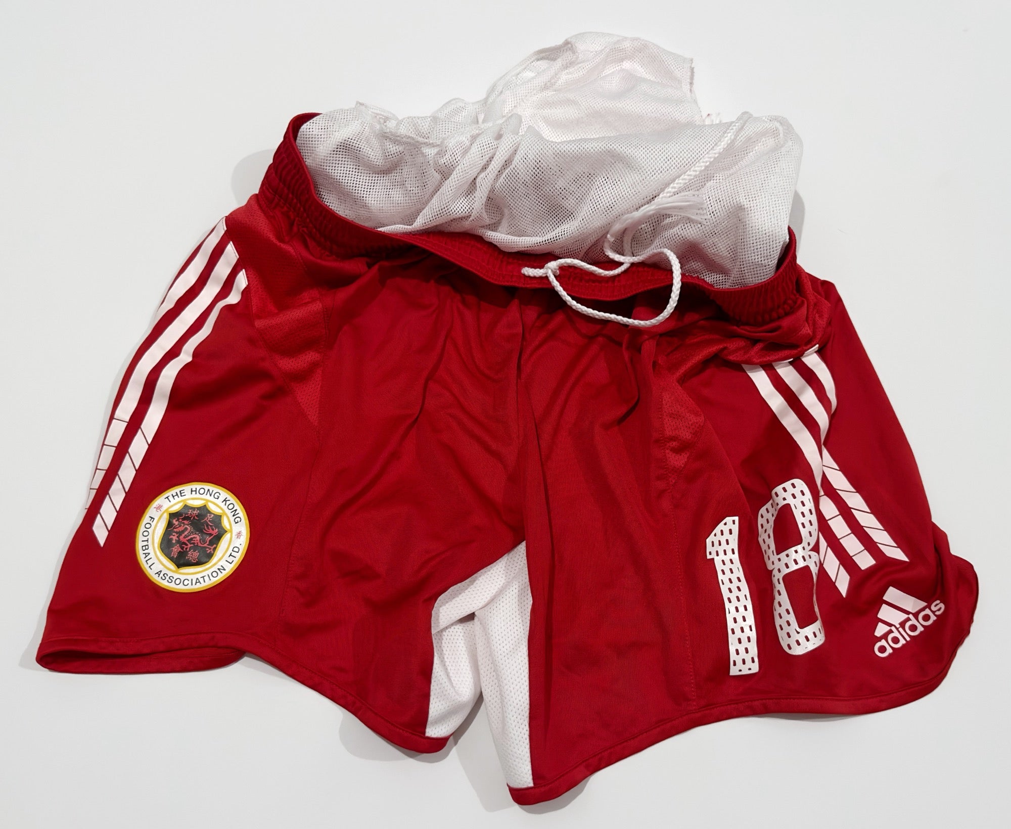 2005/06 Hong Kong #18 Home Jersey (M) L/S with Shorts