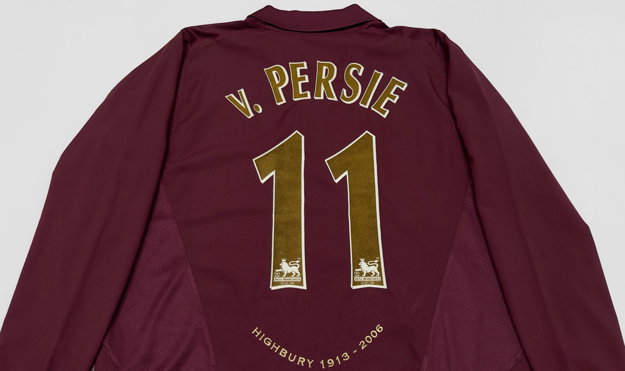 2005/06 Arsenal #11 V.PERSIE Home Jersey (L) L/S