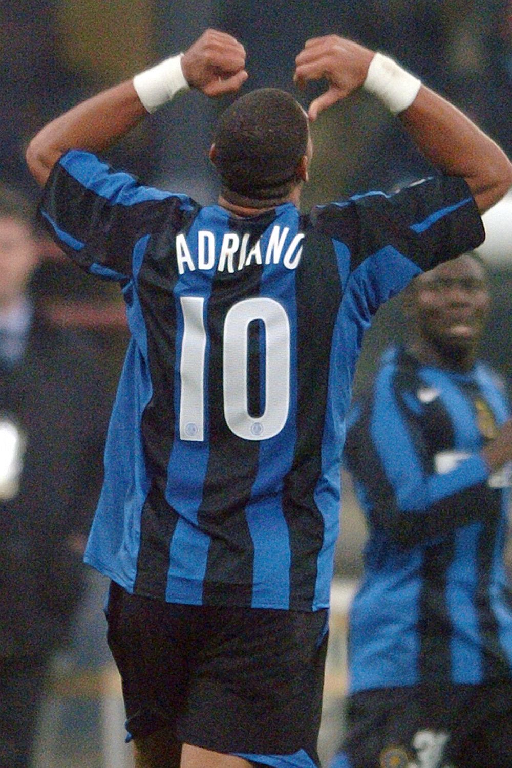 2004/05 Inter Milan #10 ADRIANO Home Jersey (M)