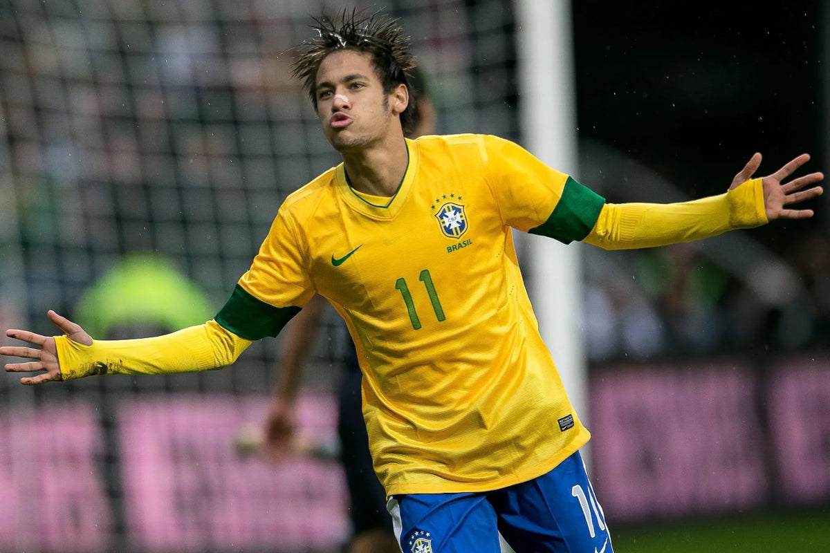 2012/13 Brazil #11 NEYMAR Home Jersey (S)