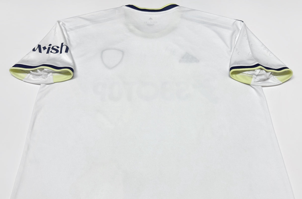 2022/23 Leeds United Home Jersey (L)