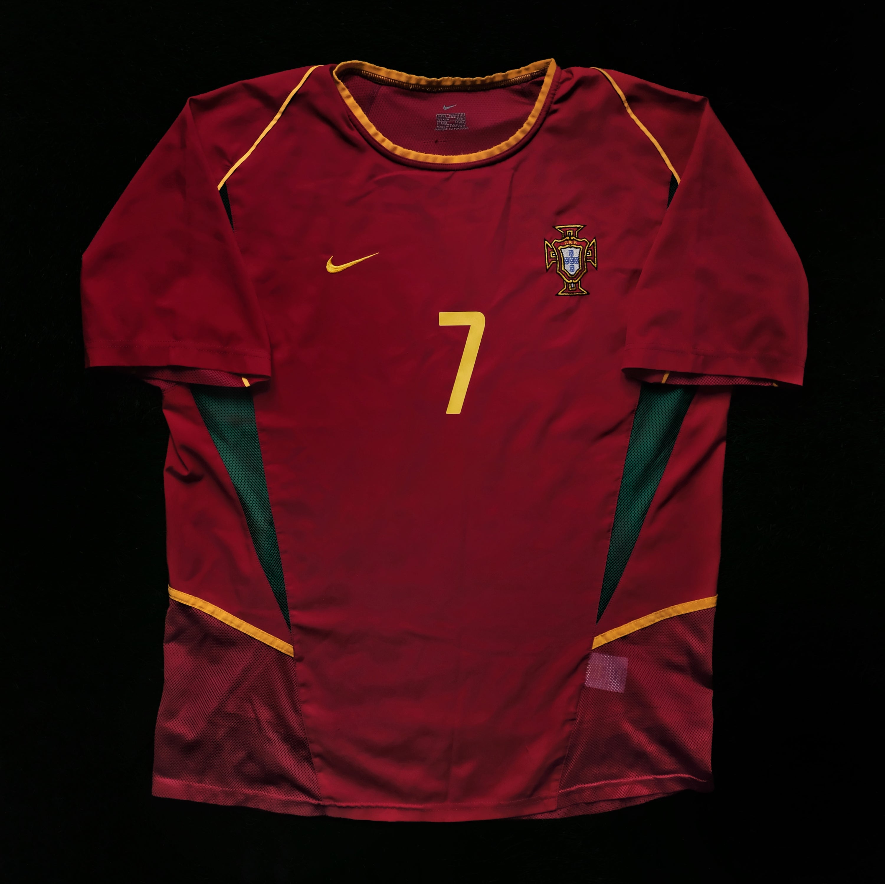 2002/04 Portugal #7 Home Jersey (L)