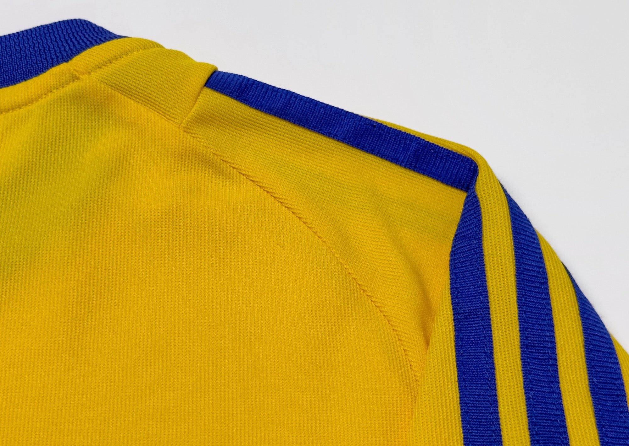 2002/03 Sweden Home Jersey (S)