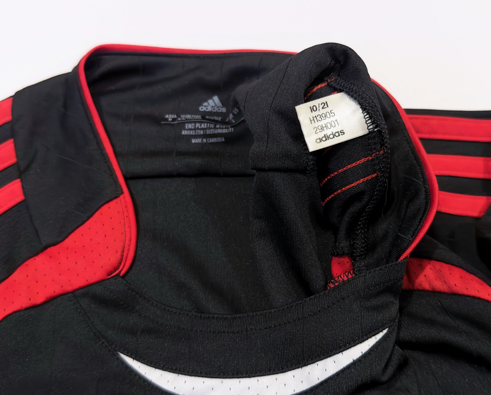 adidas Man Utd Teamgeist Pre-Match Jersey (M)