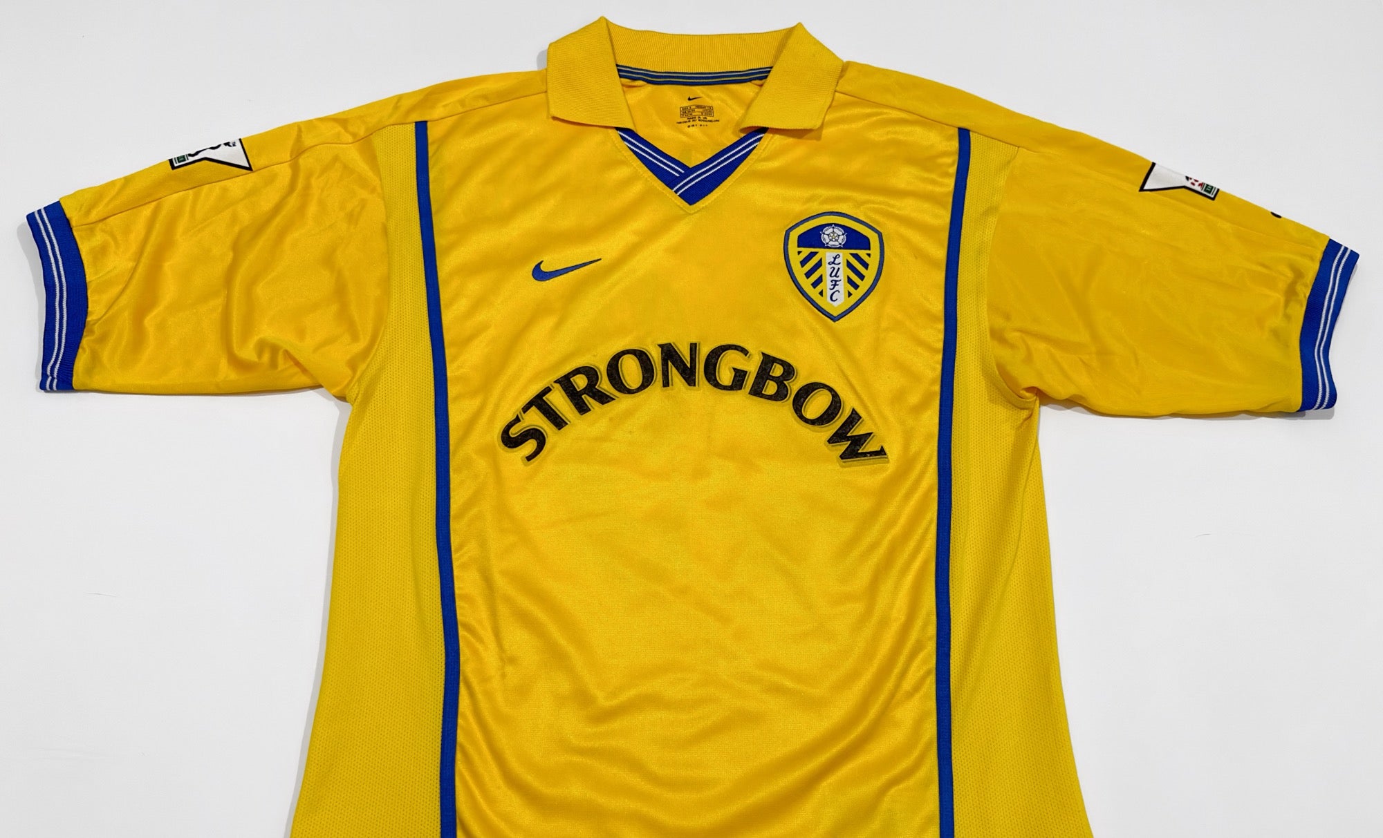 2000/02 Leeds United #29 FERDINAND Away Jersey (S)