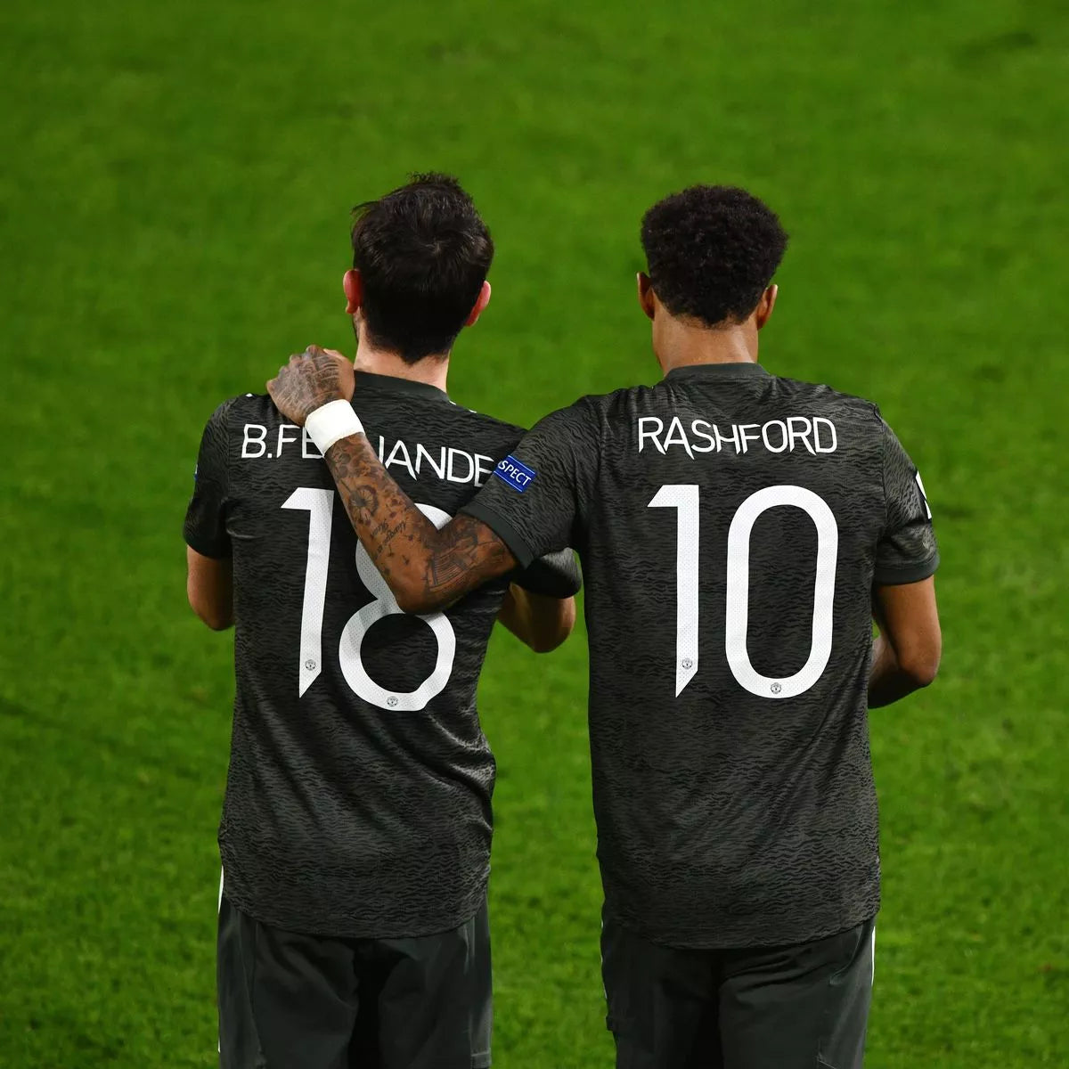 2020/21 Man Utd #18 B. FERNANDES Away Jersey (XL)