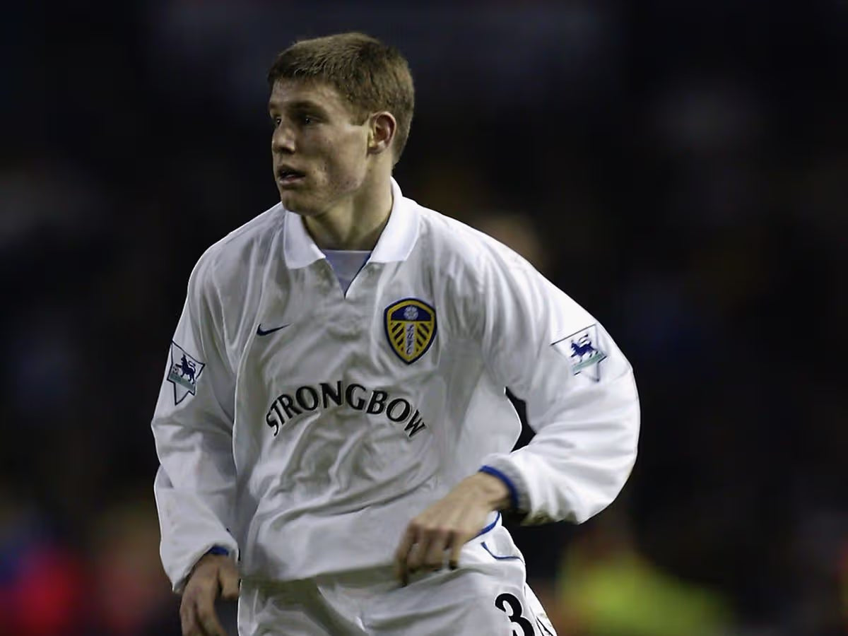 2002/03 Leeds United #38 MILNER Home Jersey (L) L/S