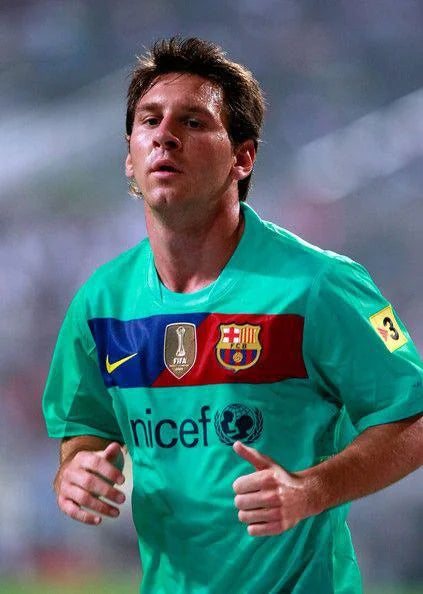 2010/11 Barcelona Away Jersey (XL)