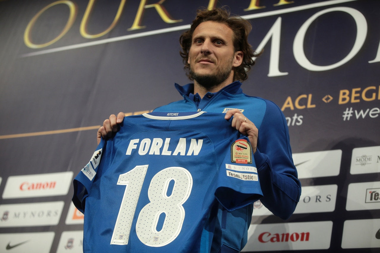 2017/18 Kitchee #18 FORLAN Home Jersey (M)