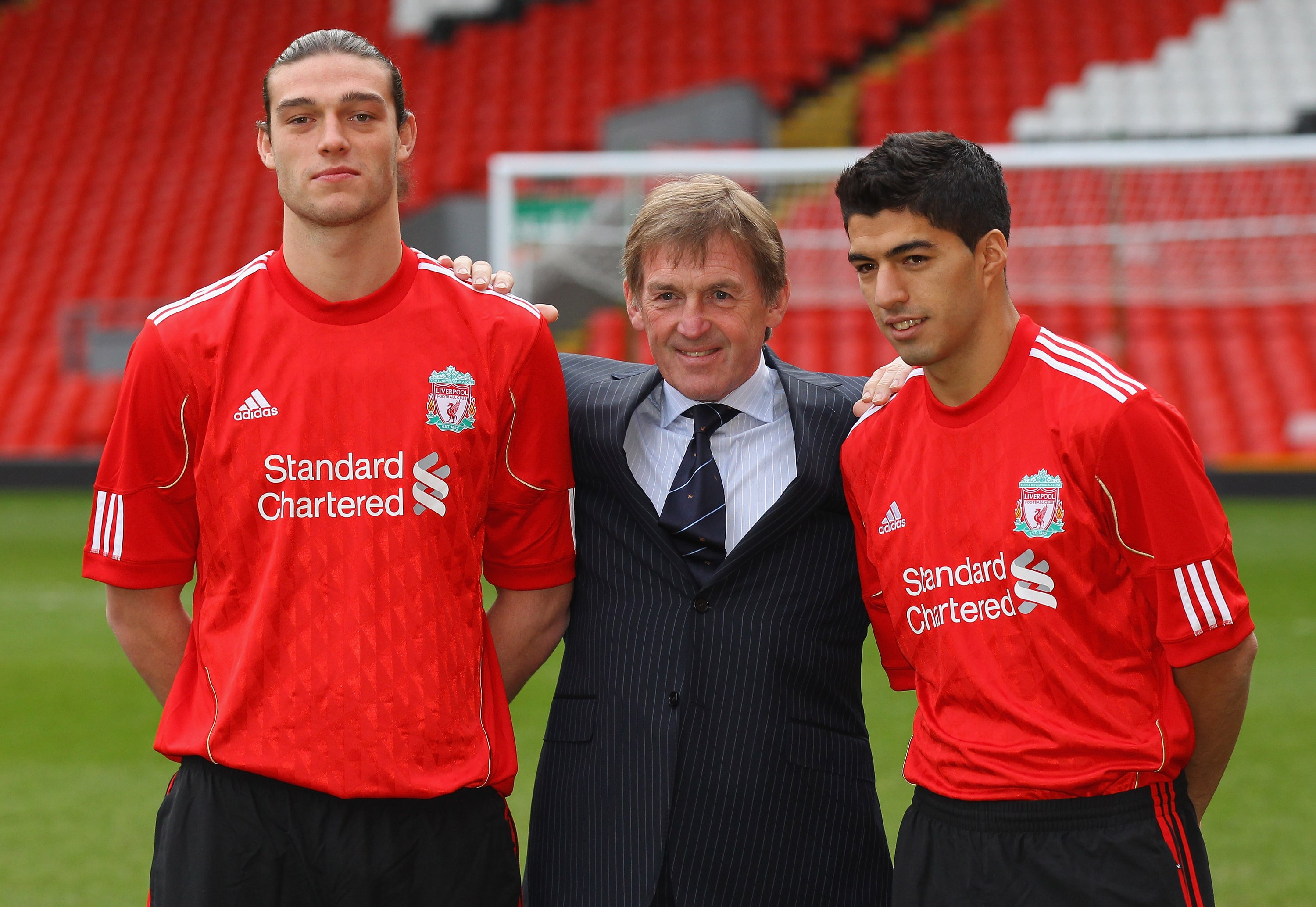 2010/12 Liverpool Home Jersey (M)