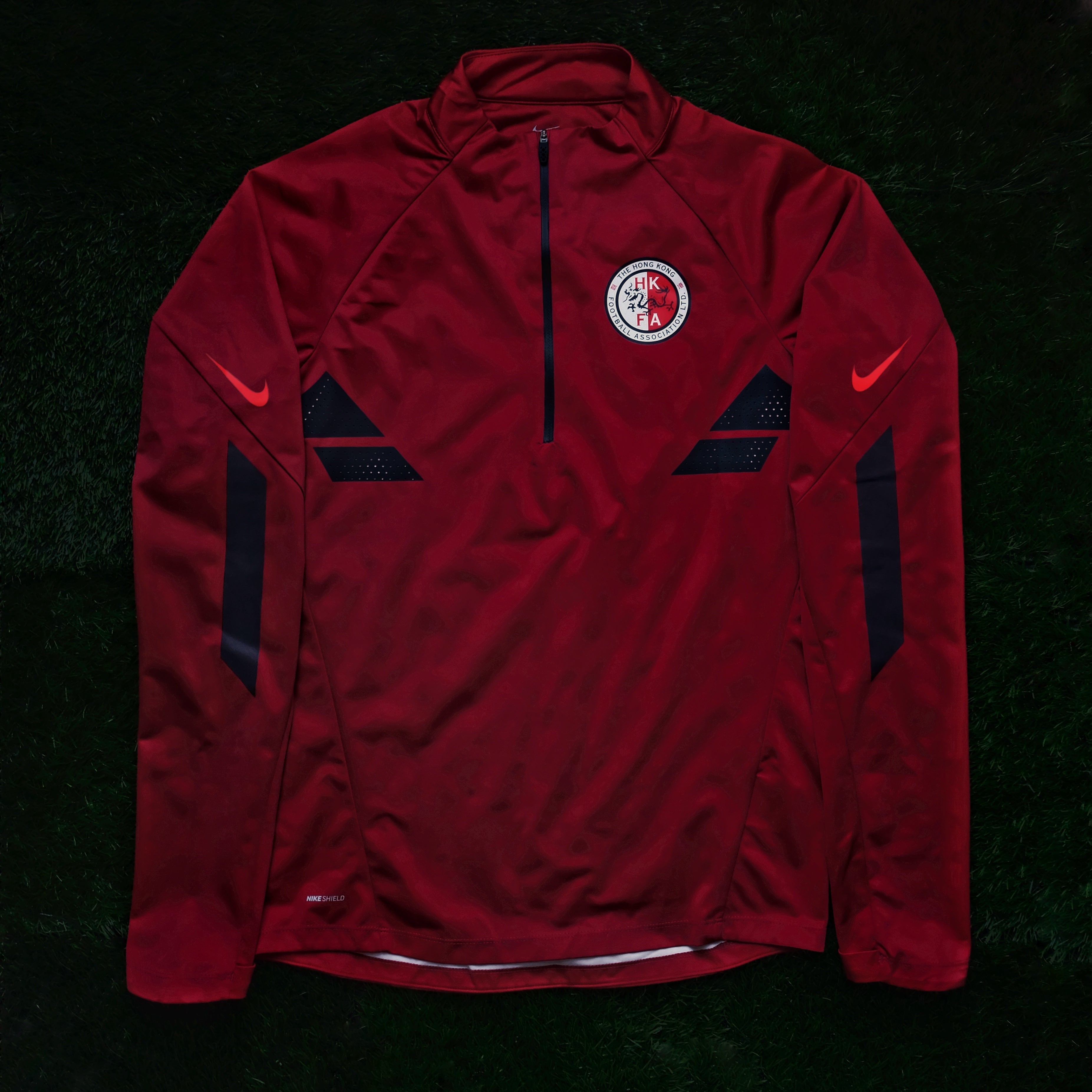 nike shield half zip