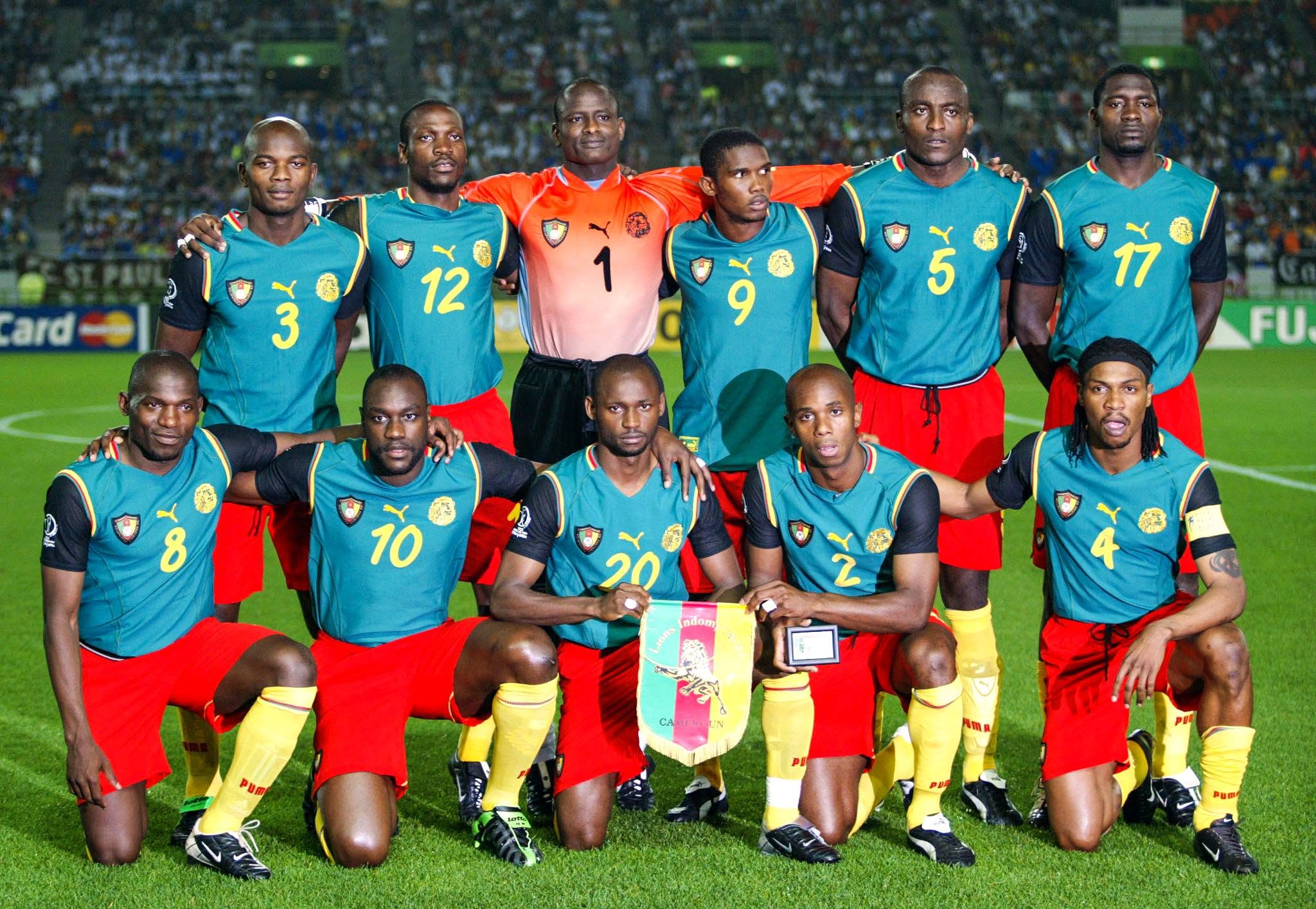2002 Cameroon Home Jersey (M)
