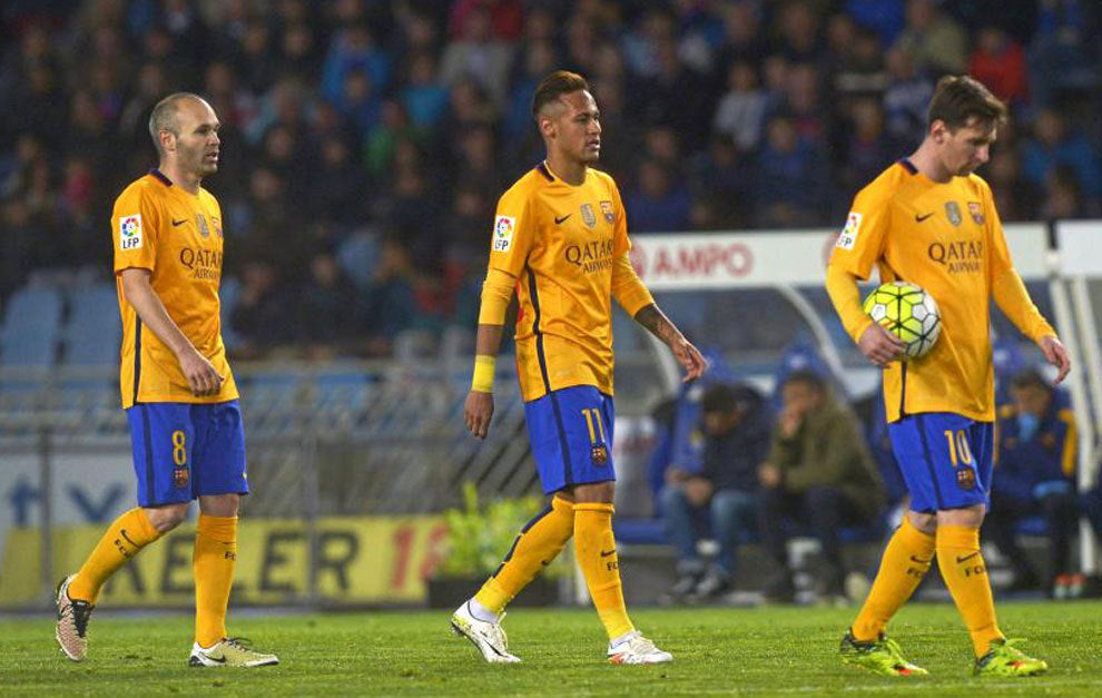 FC Barcelona NEYMAR JR 11番 2015-16 新品未使用 FC Barcelona Home Shirt 2015/16 – Neymar Jr – Size Extra Large