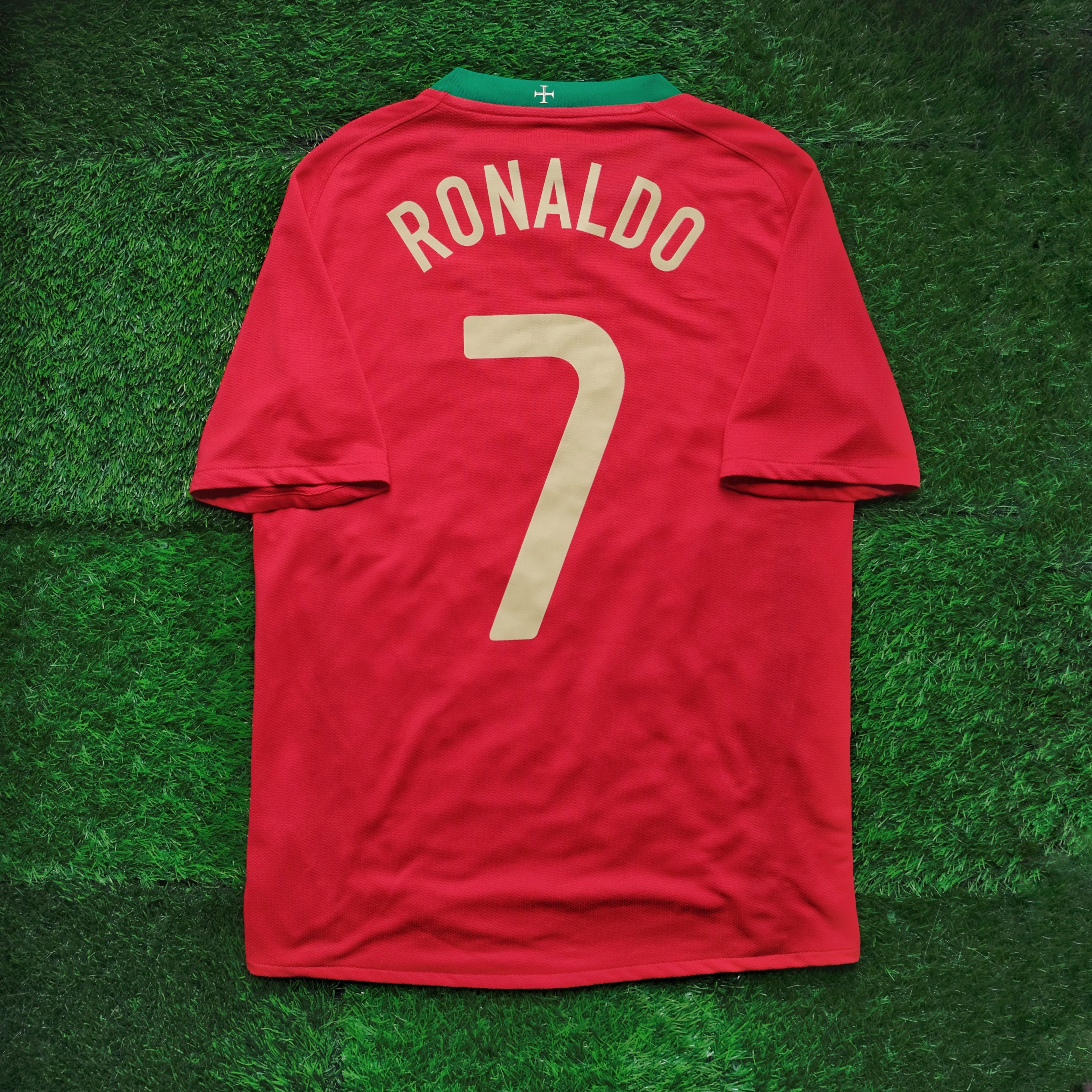 Nike Cristiano outlet Ronaldo #7 Portugal 2010 Home Jersey - S