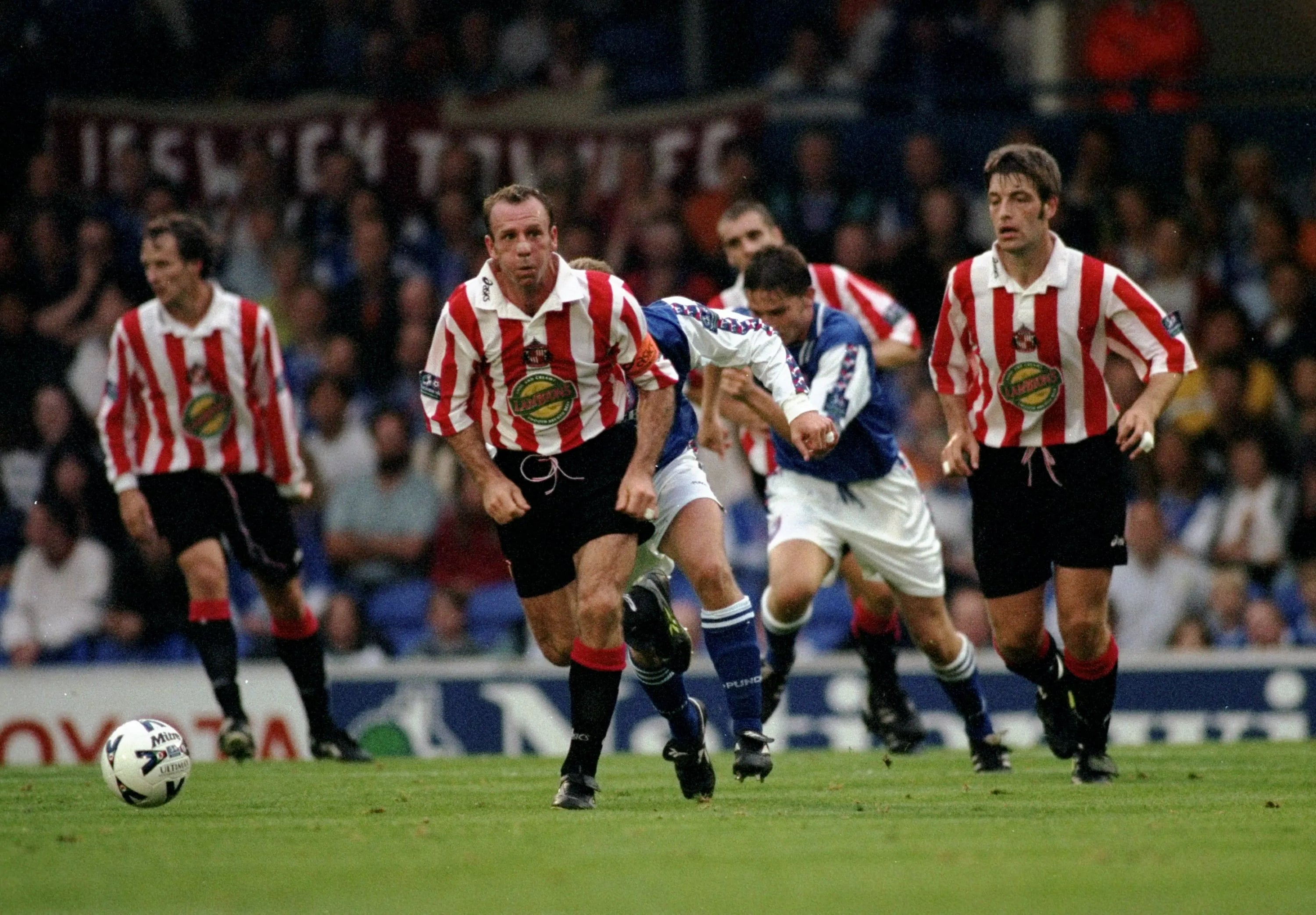 1997/99 Sunderland Home Jersey (S)