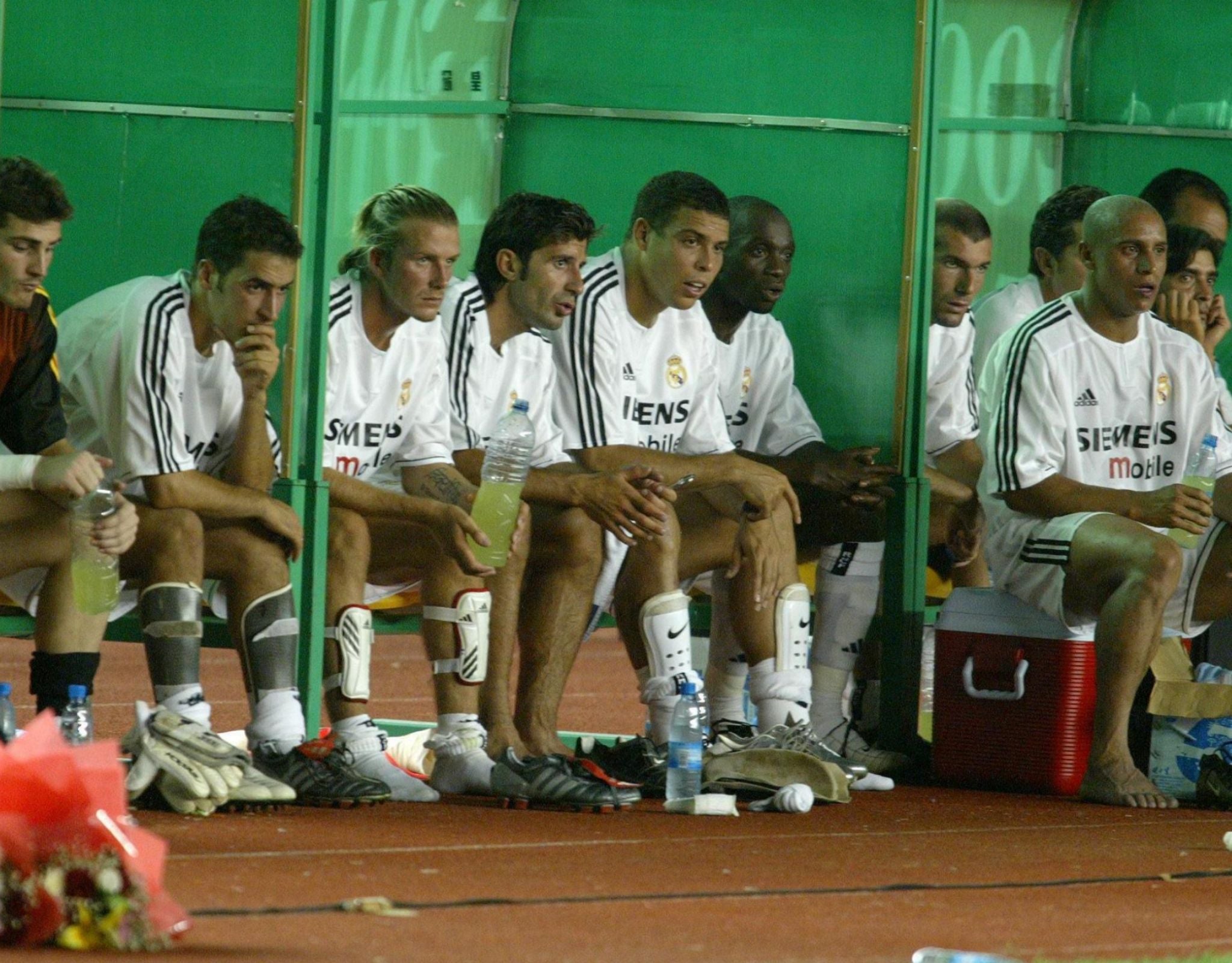 2003/04 Real Madrid Home Jersey (S)