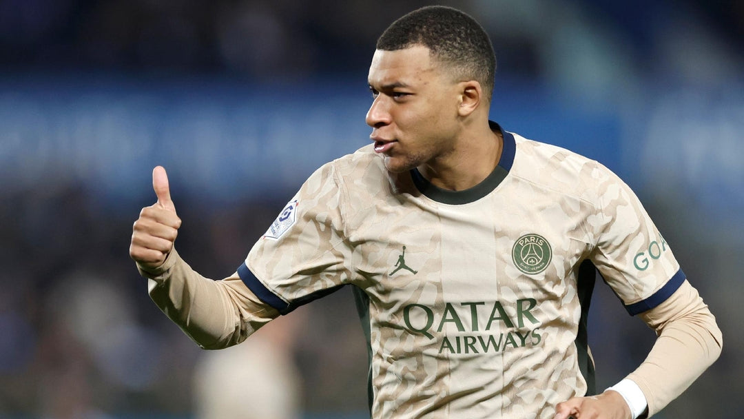 2023/24 PSG #7 MBAPPE Fourth Jersey (M)