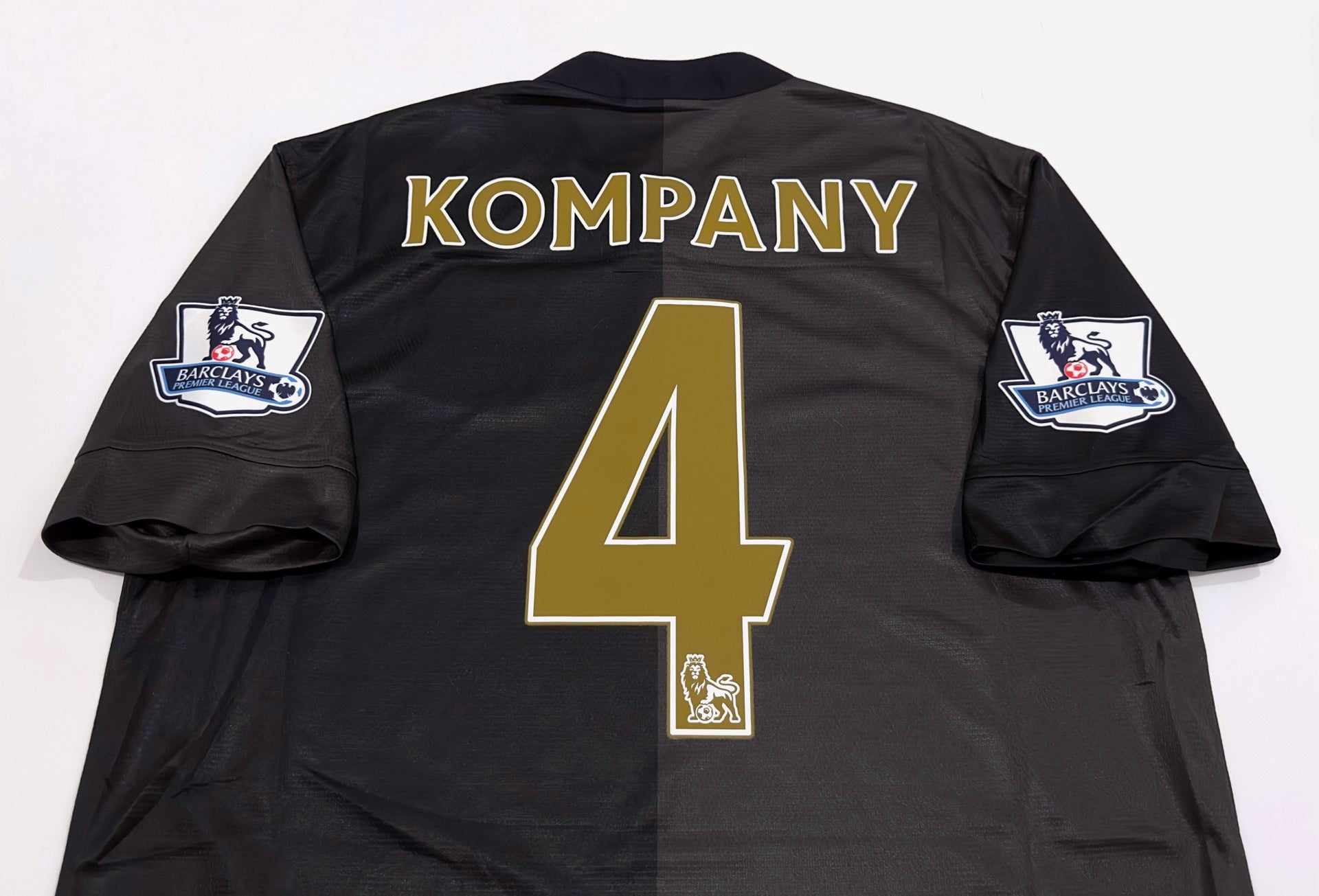 2013/14 Man City #4 KOMPANY Away Jersey (L)