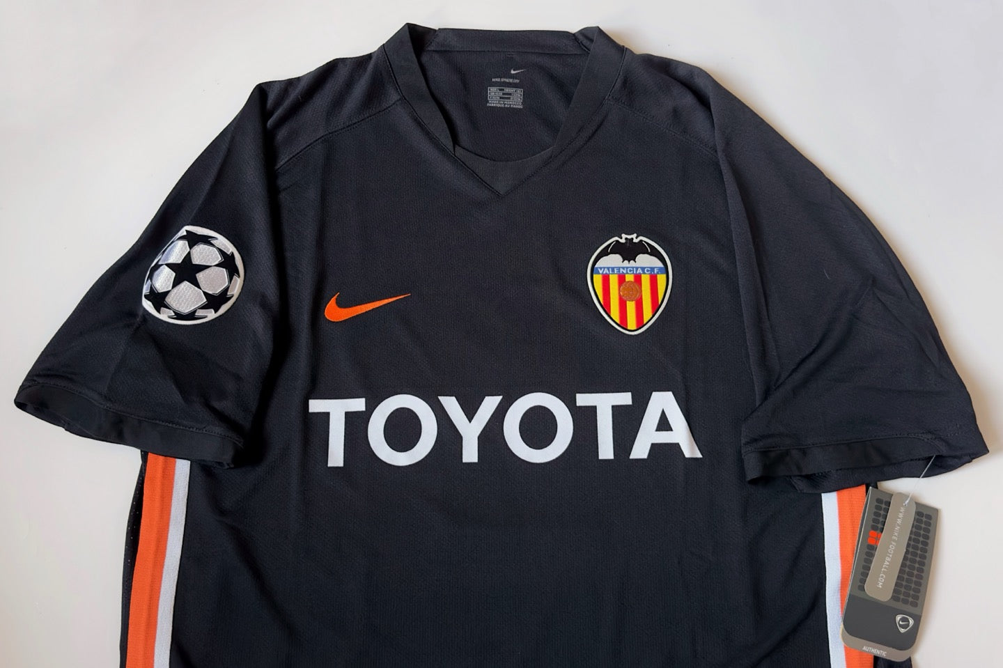 2006/07 Valencia #9 MORIENTES Away Jersey (L) – Double Kick