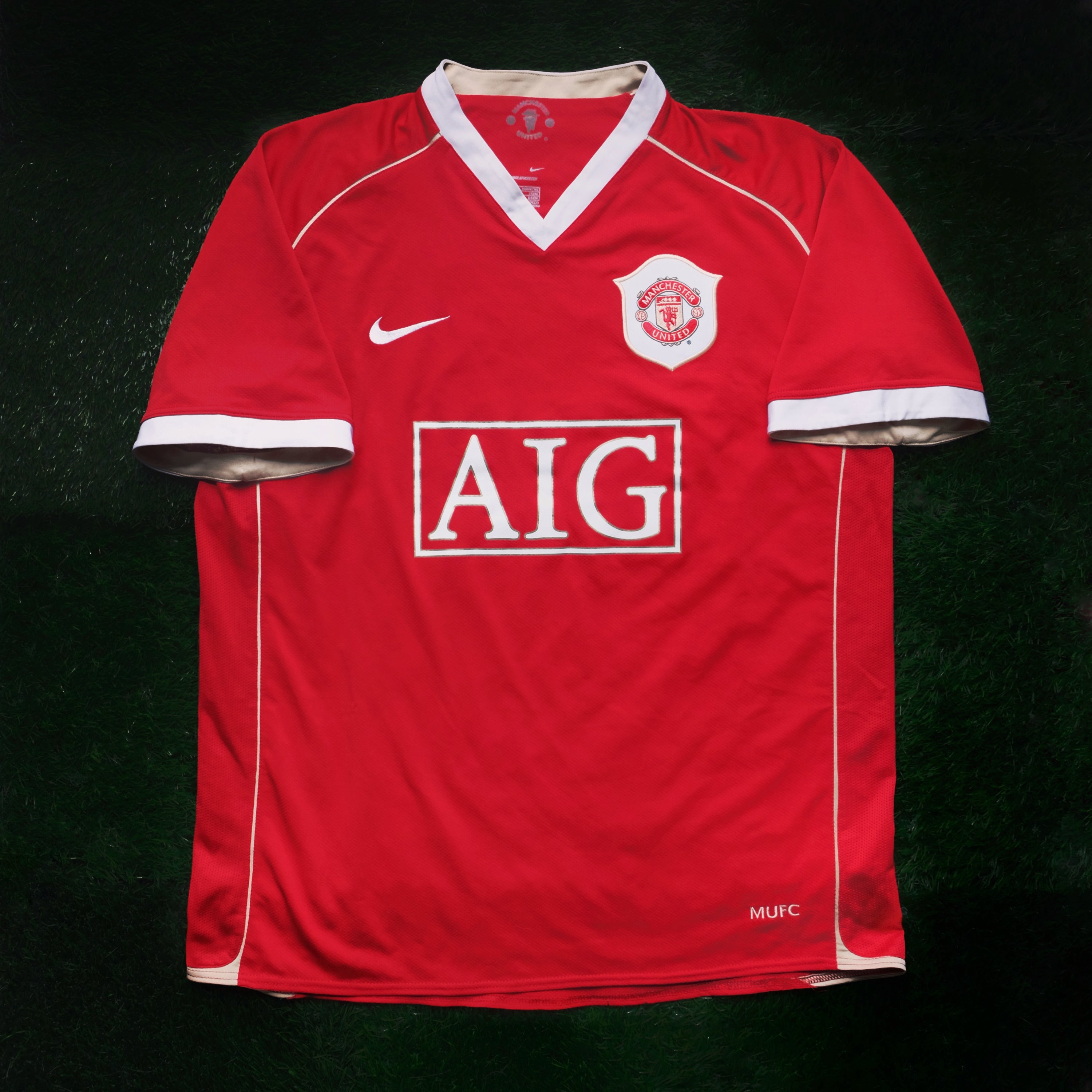 2006/07 Man Utd Home Jersey (L)