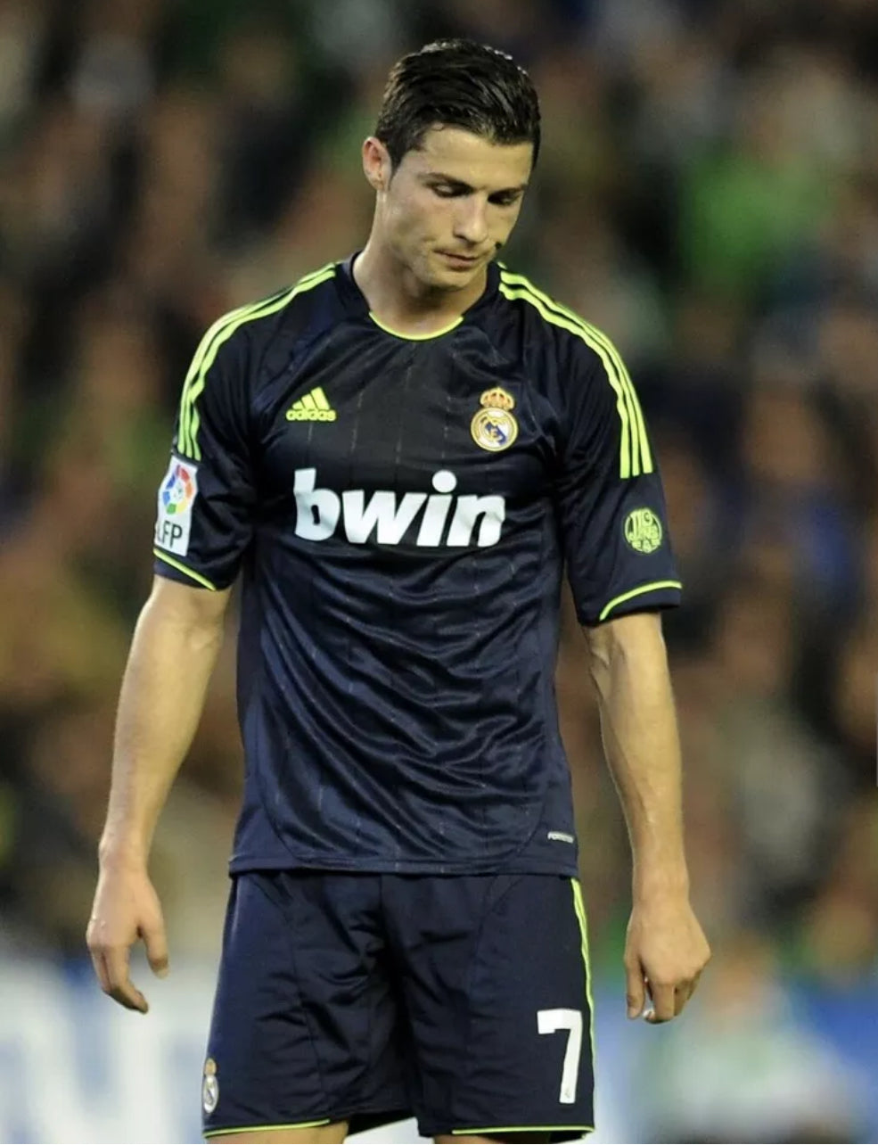 K*i様 Real Madrid Ronaldo 7 黒ジャージ Ronaldo Adidas Real Madrid Football Soccer Jersey Shirt