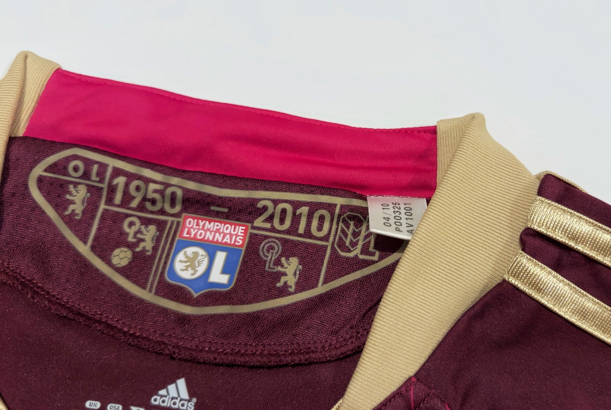 2010/11 Olympique Lyonnais Away Jersey (L)