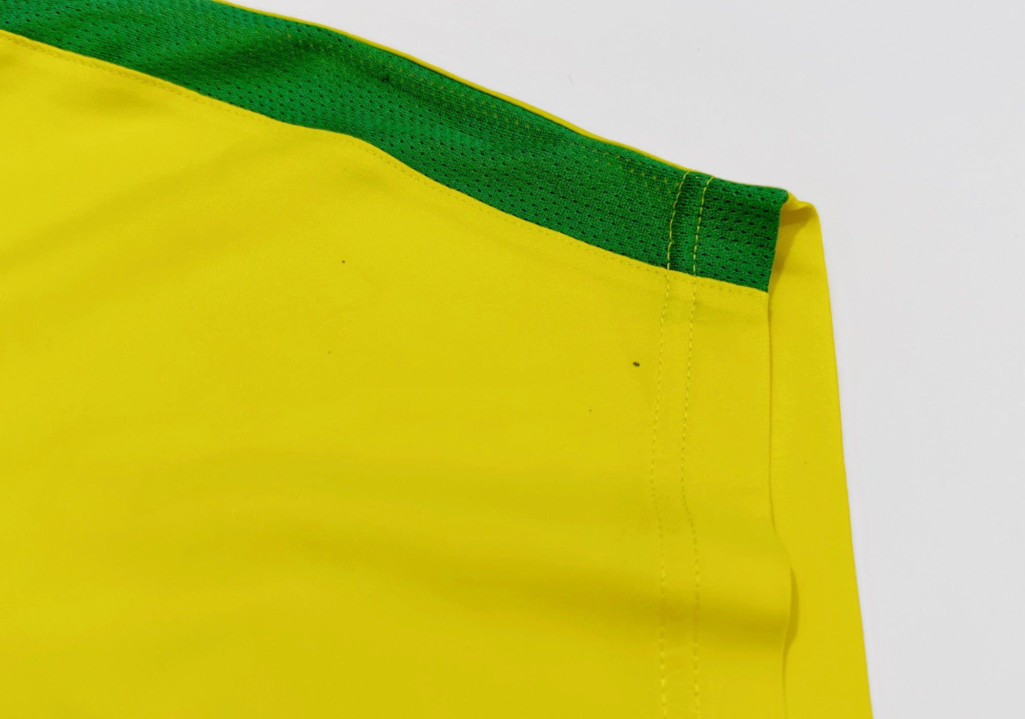 2002 Brazil #9 RONALDO Home Jersey (M)