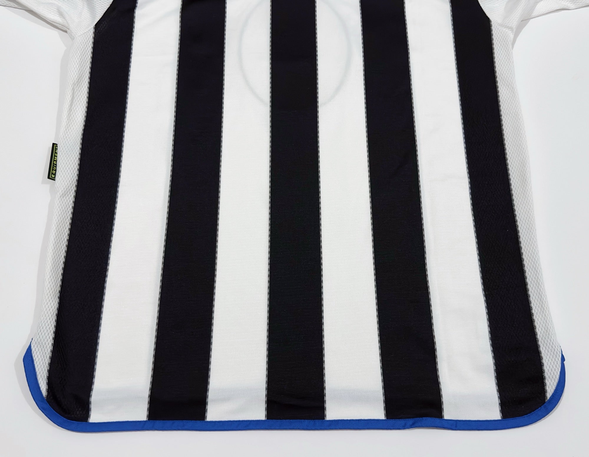 1999/00 Newcastle Home Jersey (M)