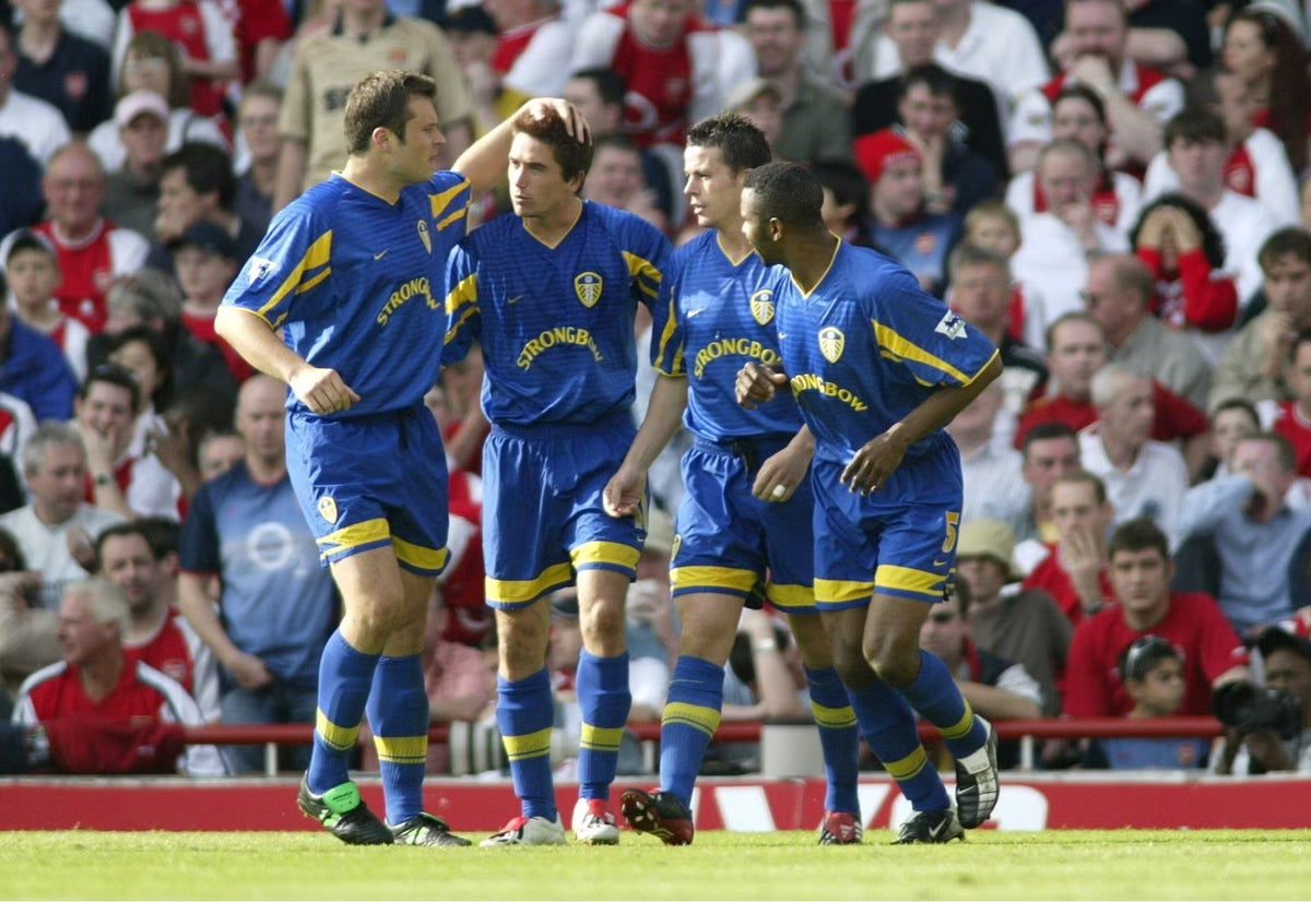 2001/03 Leeds United Away Jersey (M)