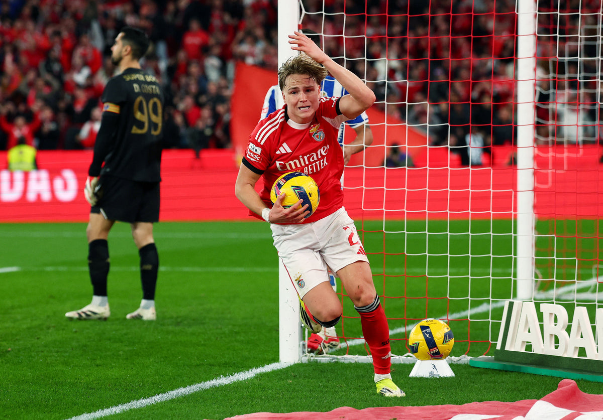 2025/26 Benfica Home Jersey (L)