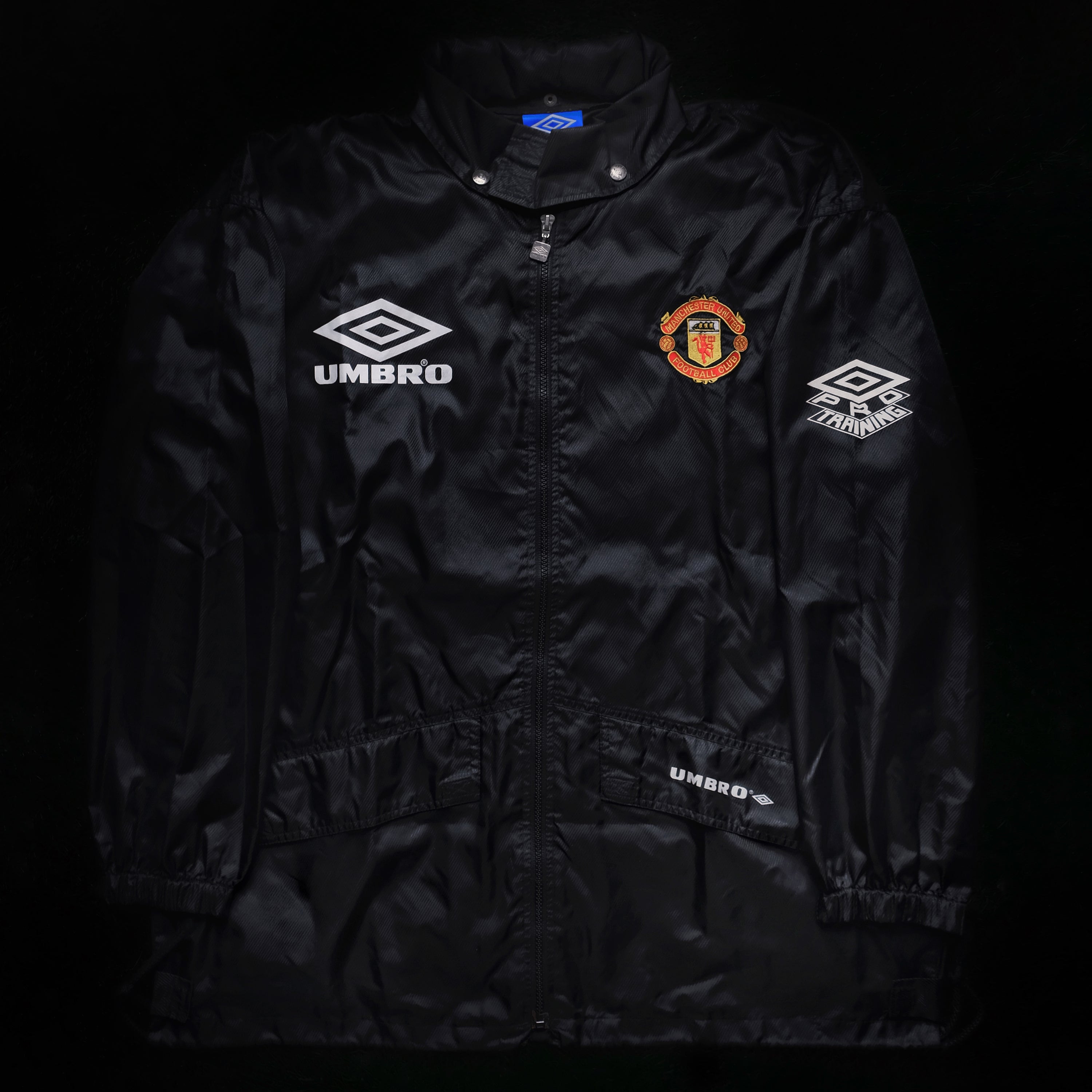 Umbro Man Utd Full-Zip Training Jacket (M)