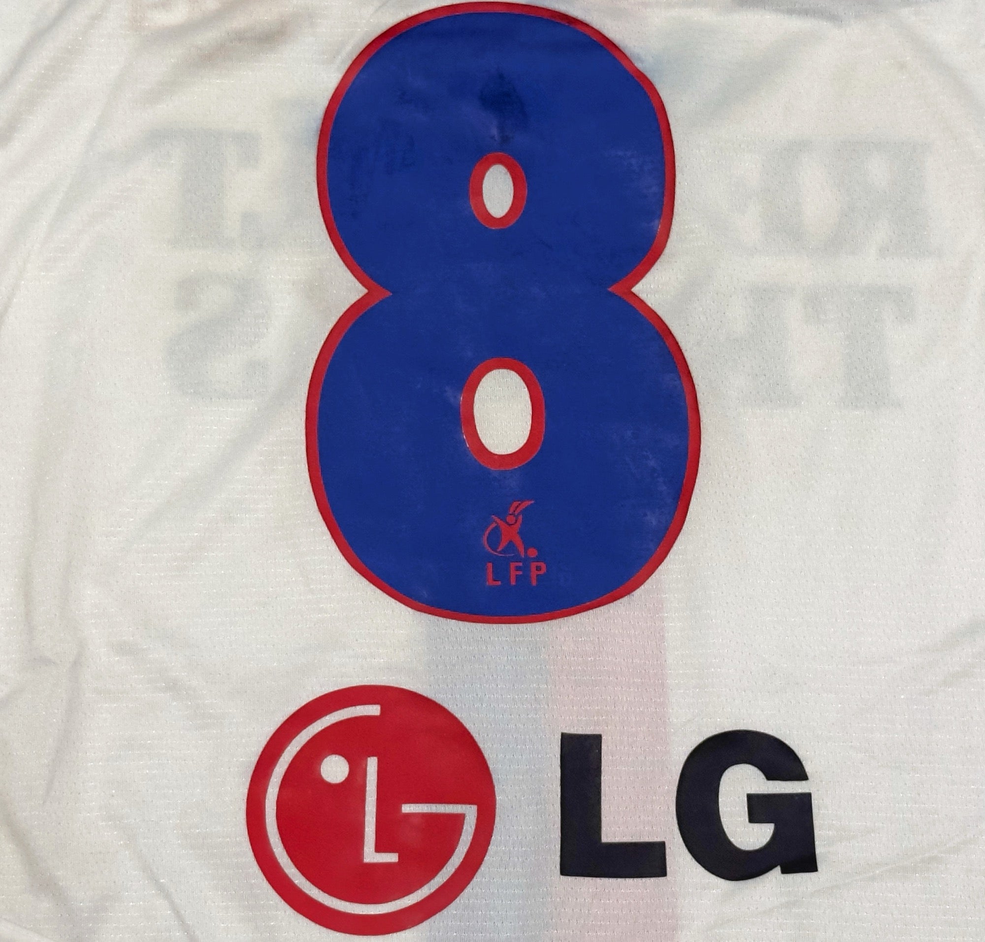 2004/06 Olympique Lyonnais #8 Juninho Home Jersey (XL)