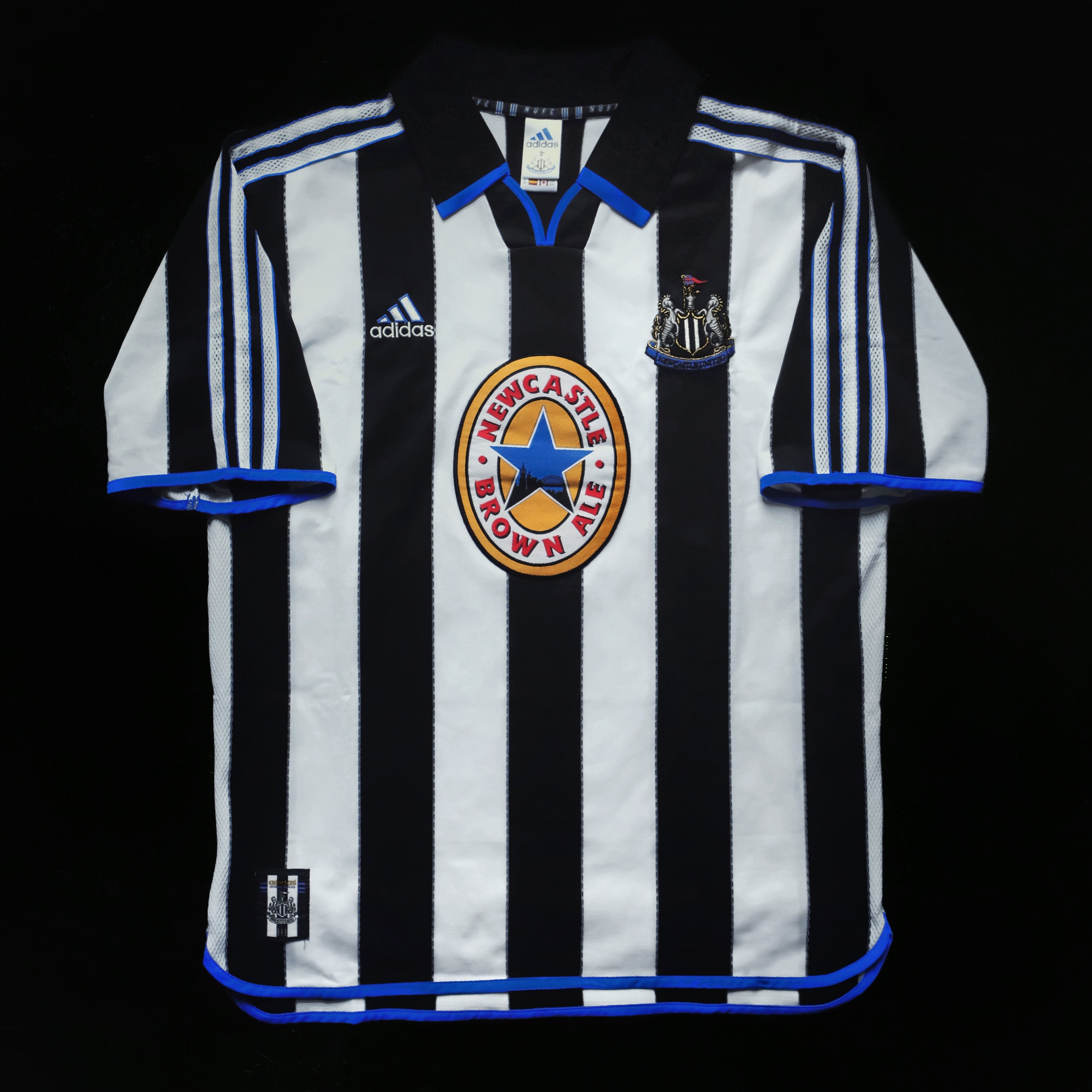 1999/00 Newcastle Home Jersey (M)