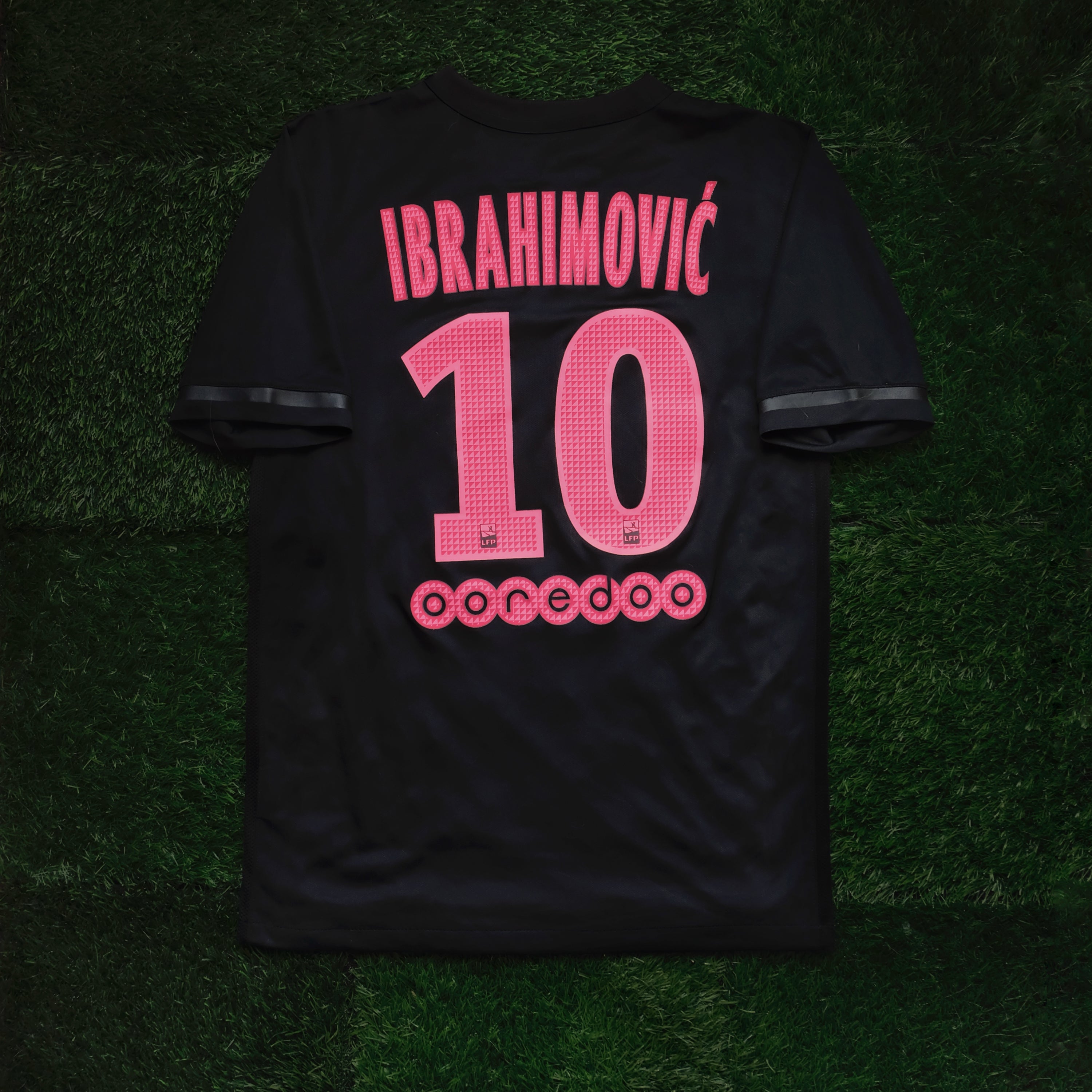 2015/16 PSG #10 IBRAHIMOVIC Third Jersey (S)