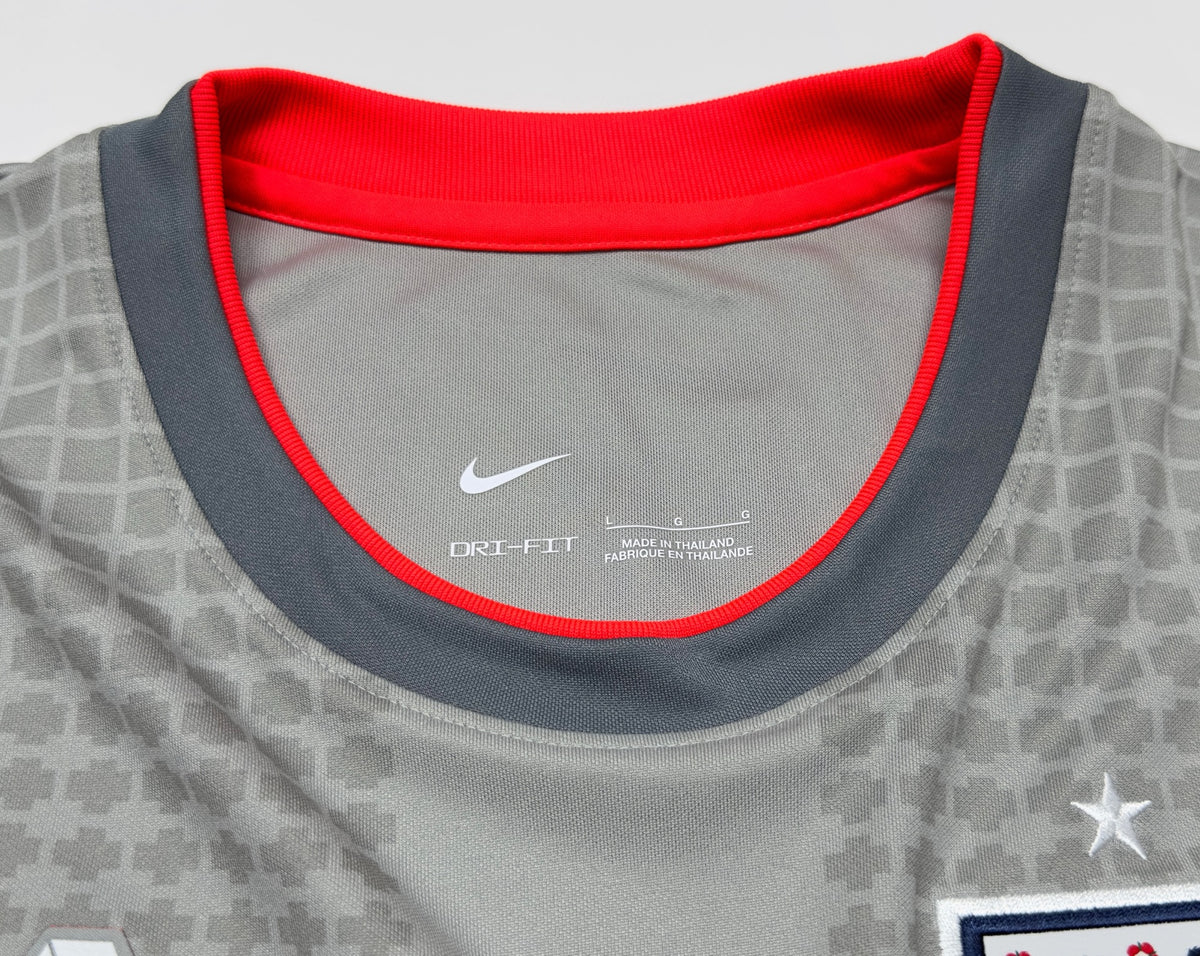 Nike x Palace England 2026 Pre-Match Jersey (L)