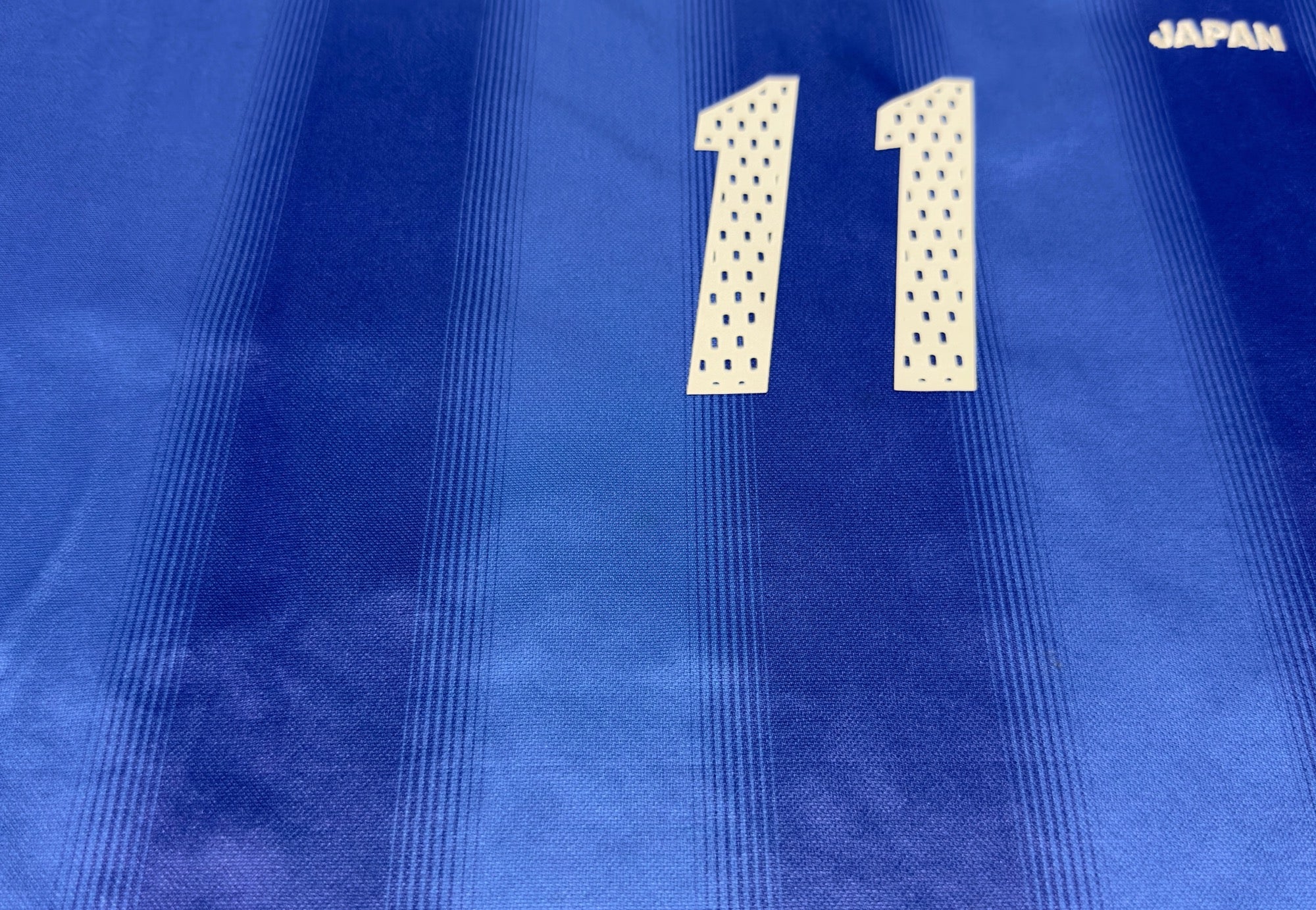 2004/06 Japan #11 SUZUKI Home Jersey (XL)