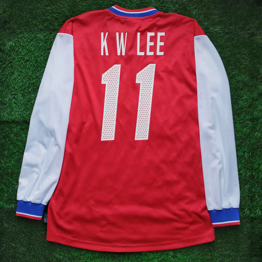 2002/03 South China #11 K W LEE Home Jersey (L) L/S