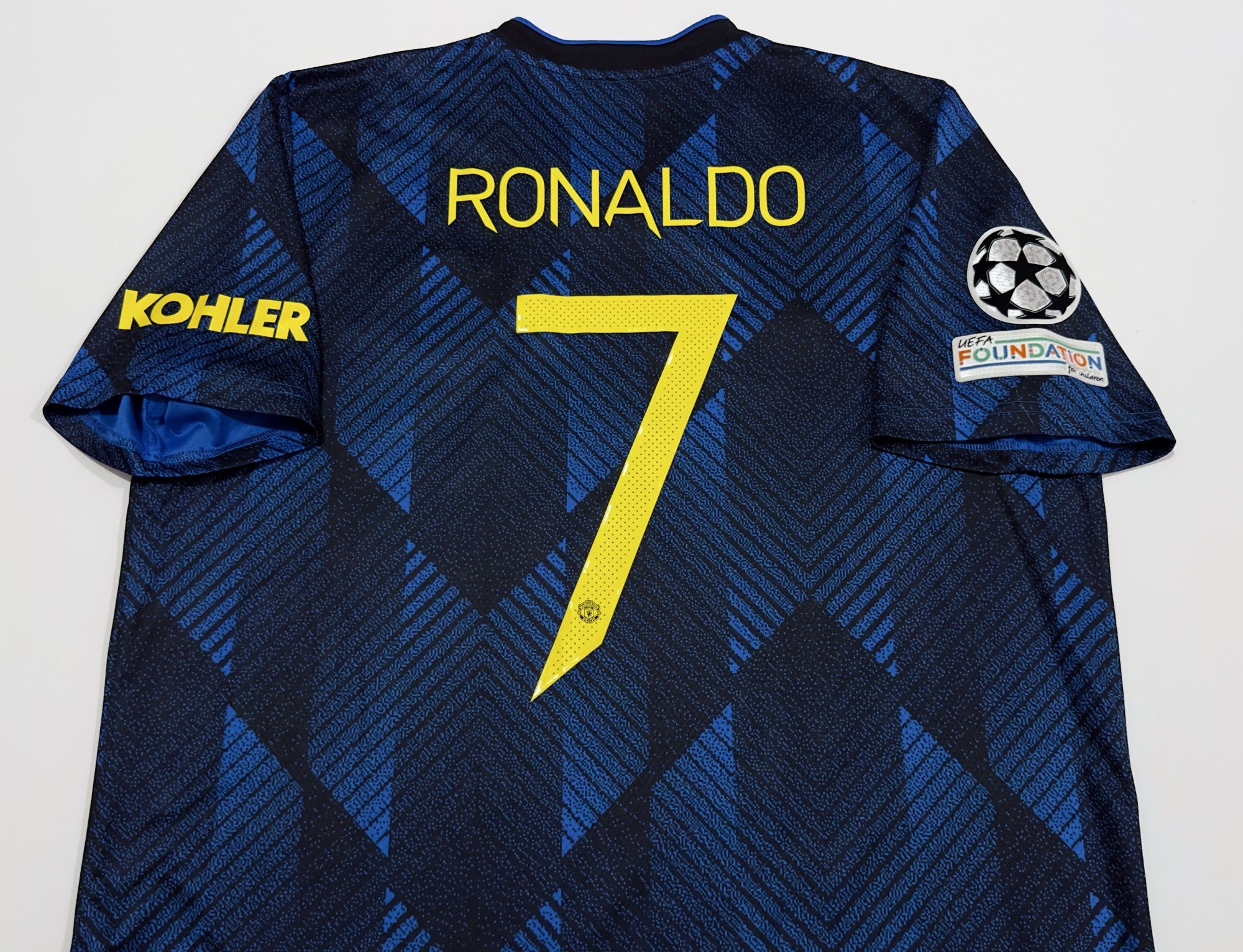 2021/22 Man Utd #7 RONALDO Third Jersey (XL)