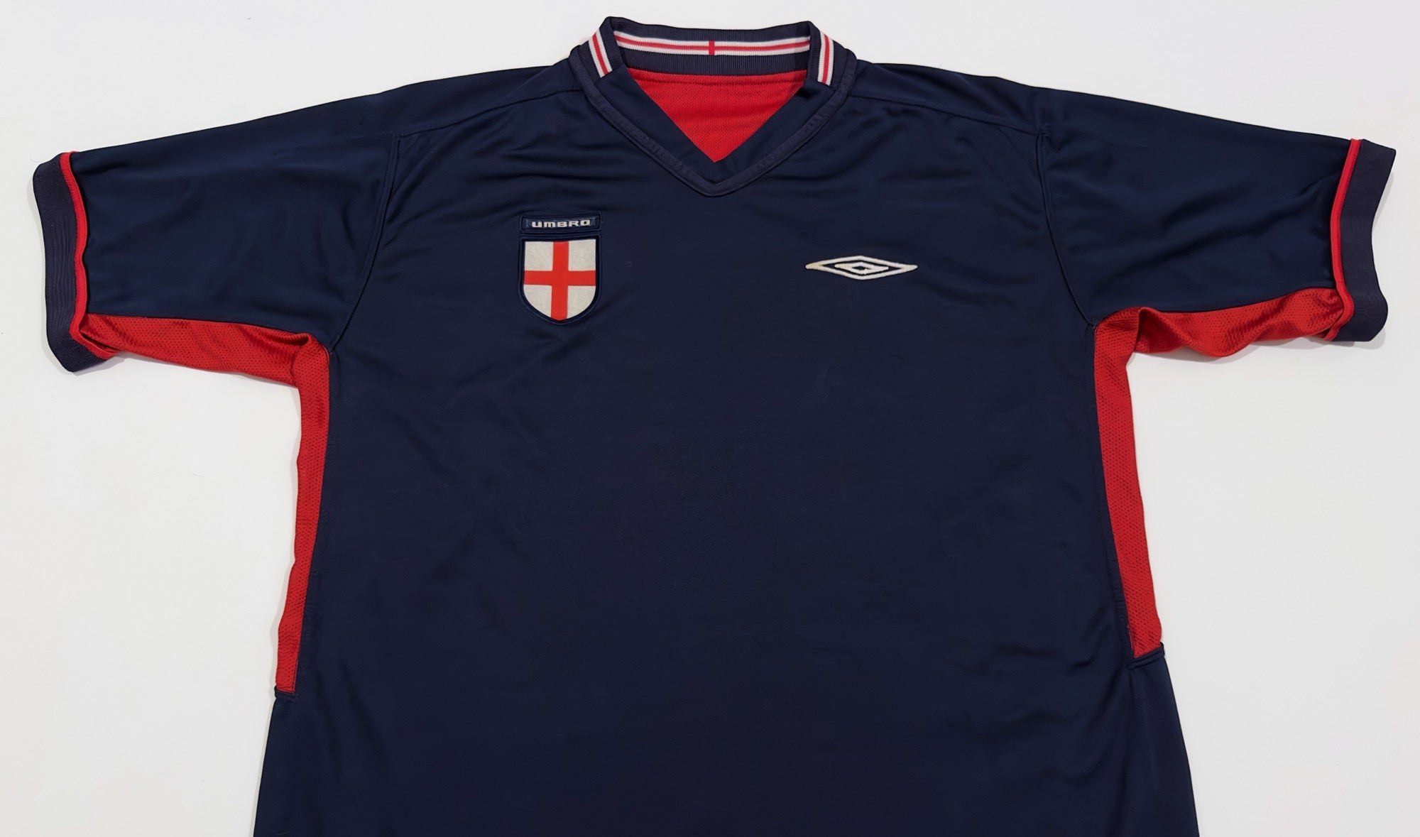 2002/04 England Away Jersey (M)